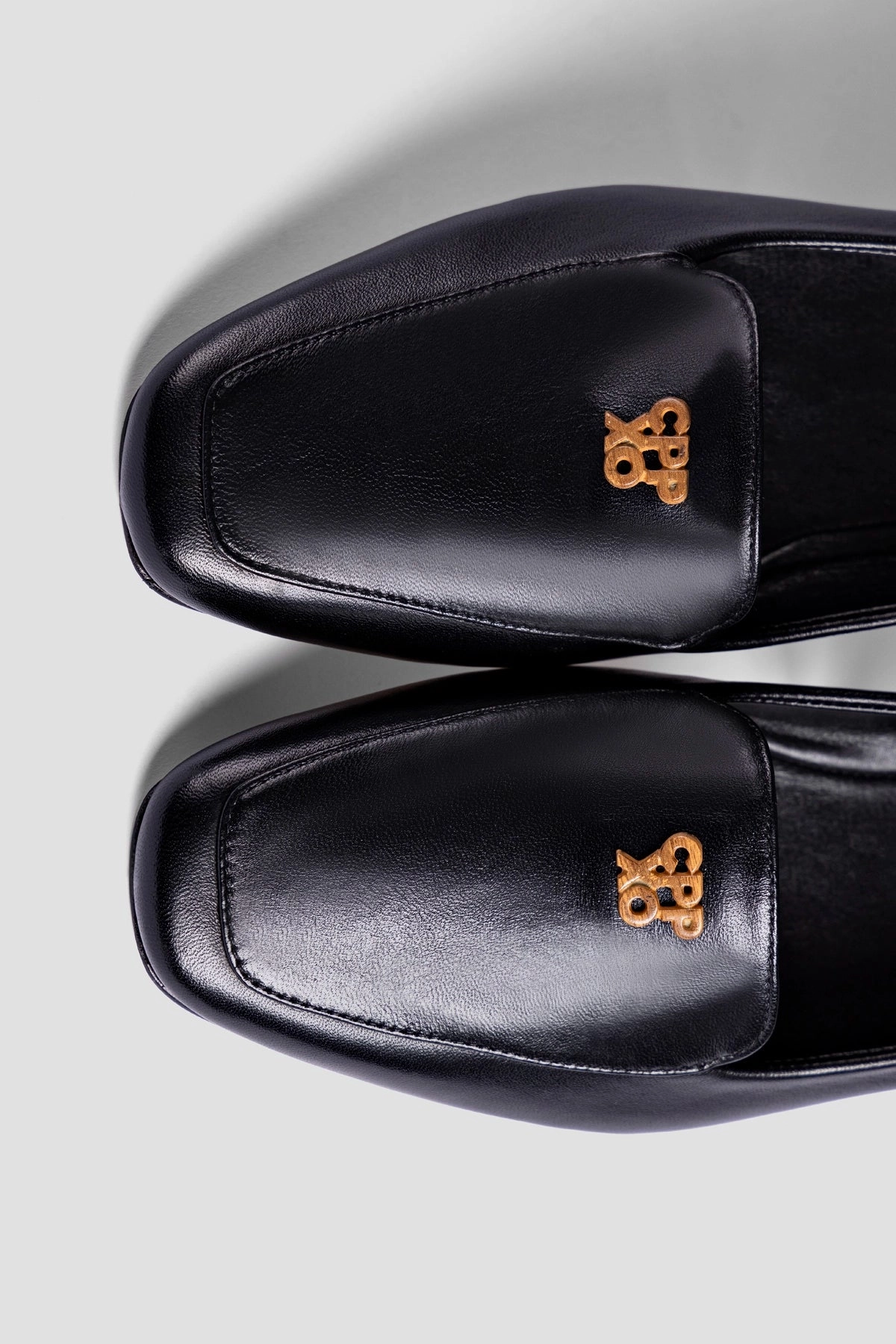 Stone Path Versatile Appeal Larroud?? x CPPXO Loafer In Black Leather
