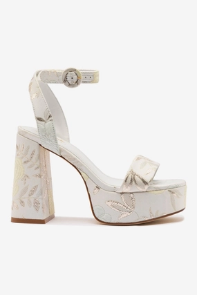 All Day Comfort Padding Larroud?? x Markarian Dolly Sandal In Yvette Ivory Brocade