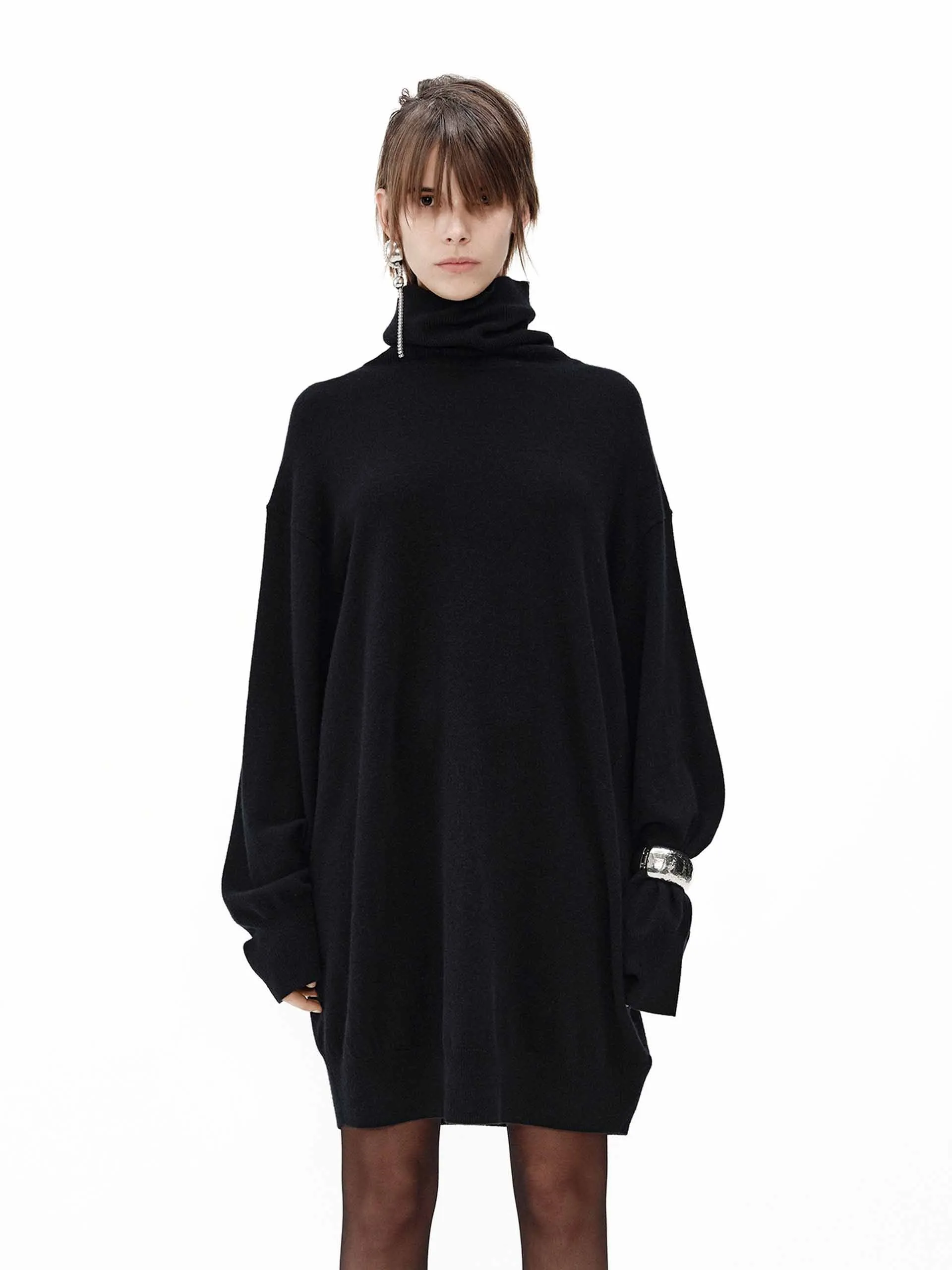 Turtleneck Mini Dress Luxe style Relax Mode