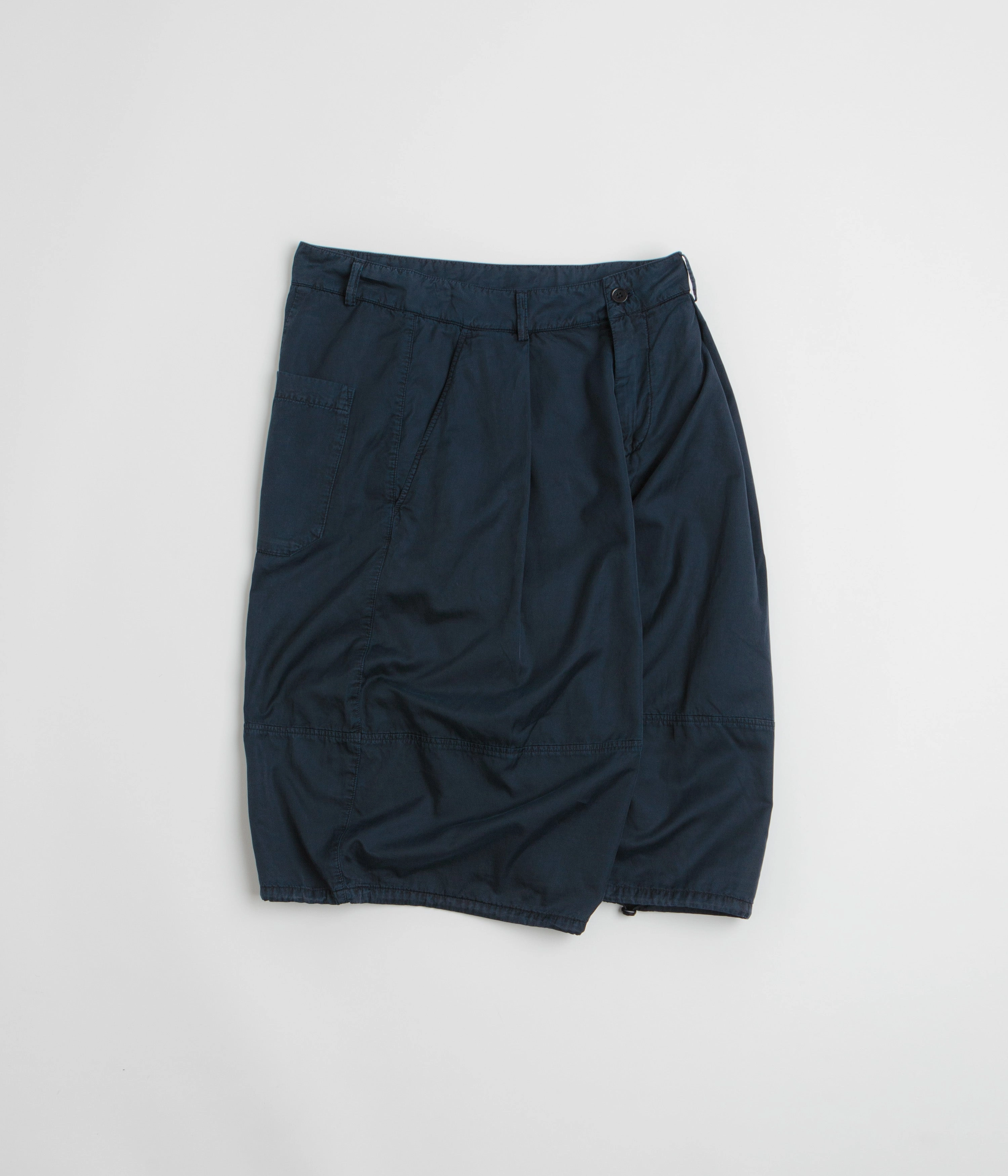 YMC Salba Shorts - Navy Beach Vacation Relax Mode