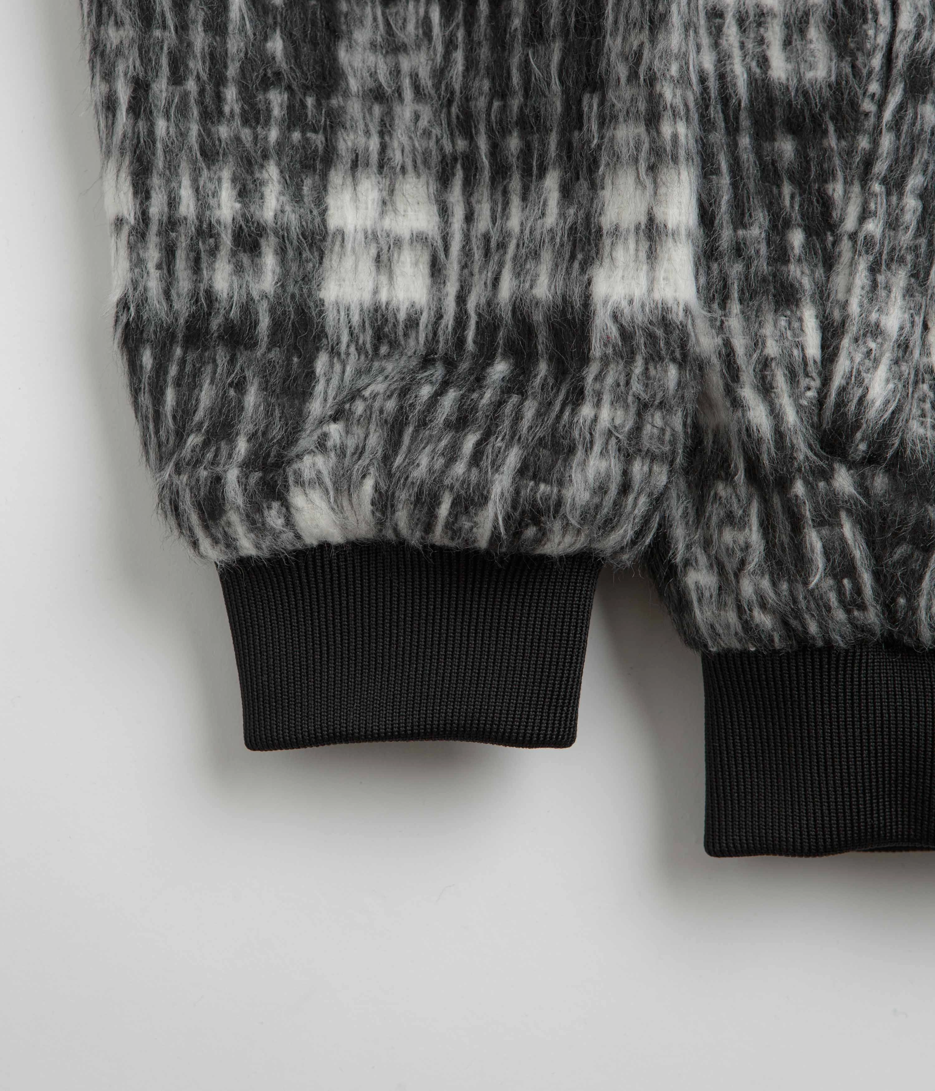 Durable Outer Shell Reinforced Seam Construction Butter Goods Heavy Plaid Work Jacket - Black / White