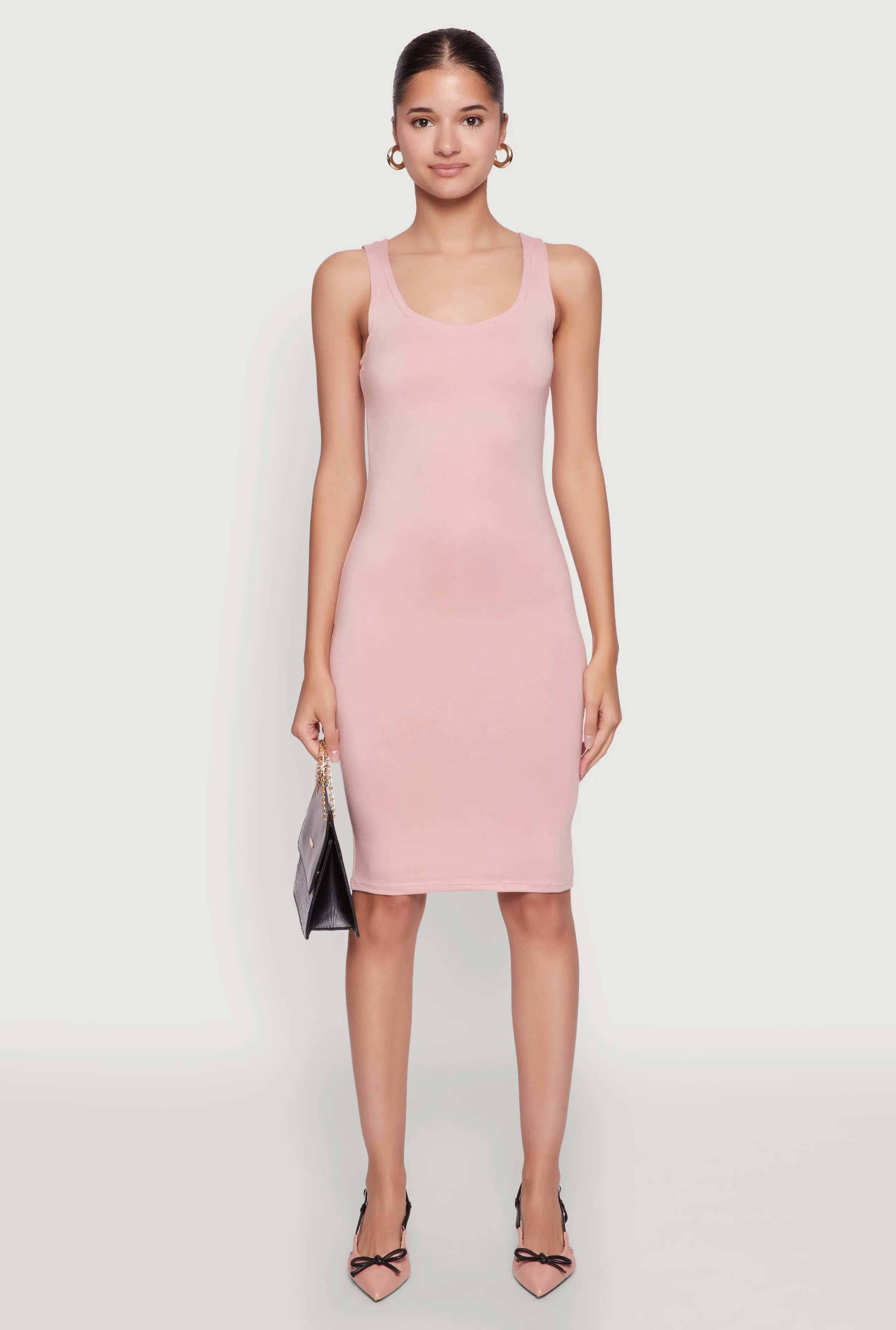 Chic Sleeveless Scoop Neck Midi Tank Dress Hidden Pocket Confident Touch
