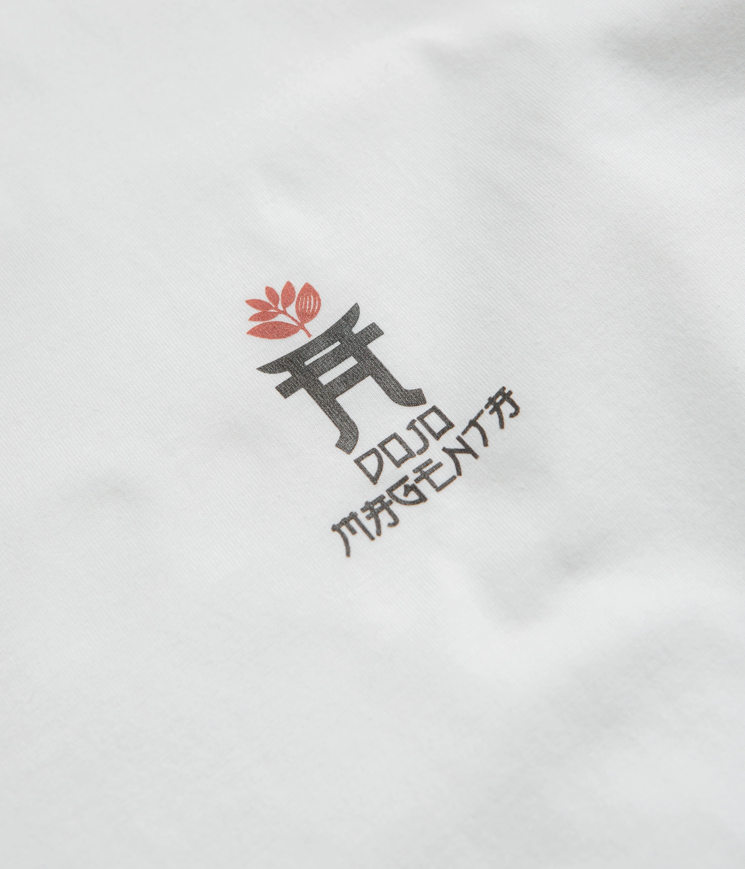 petite size Modern Style Trend Magenta Dojo T-Shirt - White