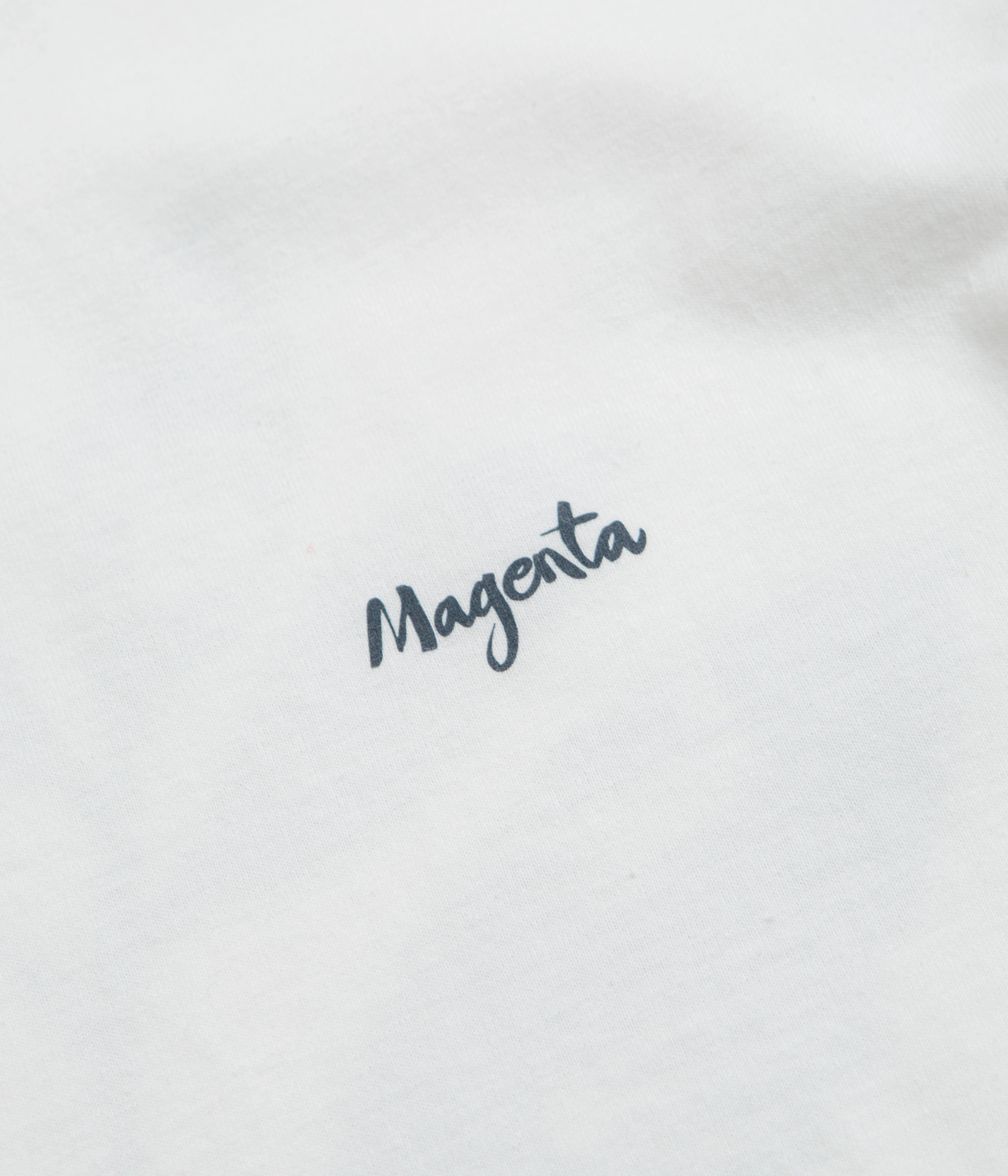 Magenta Femme T-Shirt - White Heather Texture Finish Colorfast Dye