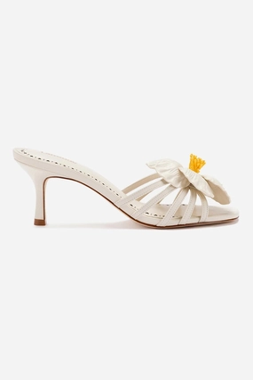 Magnolia Mule In Ivory Leather Ergonomic Shape