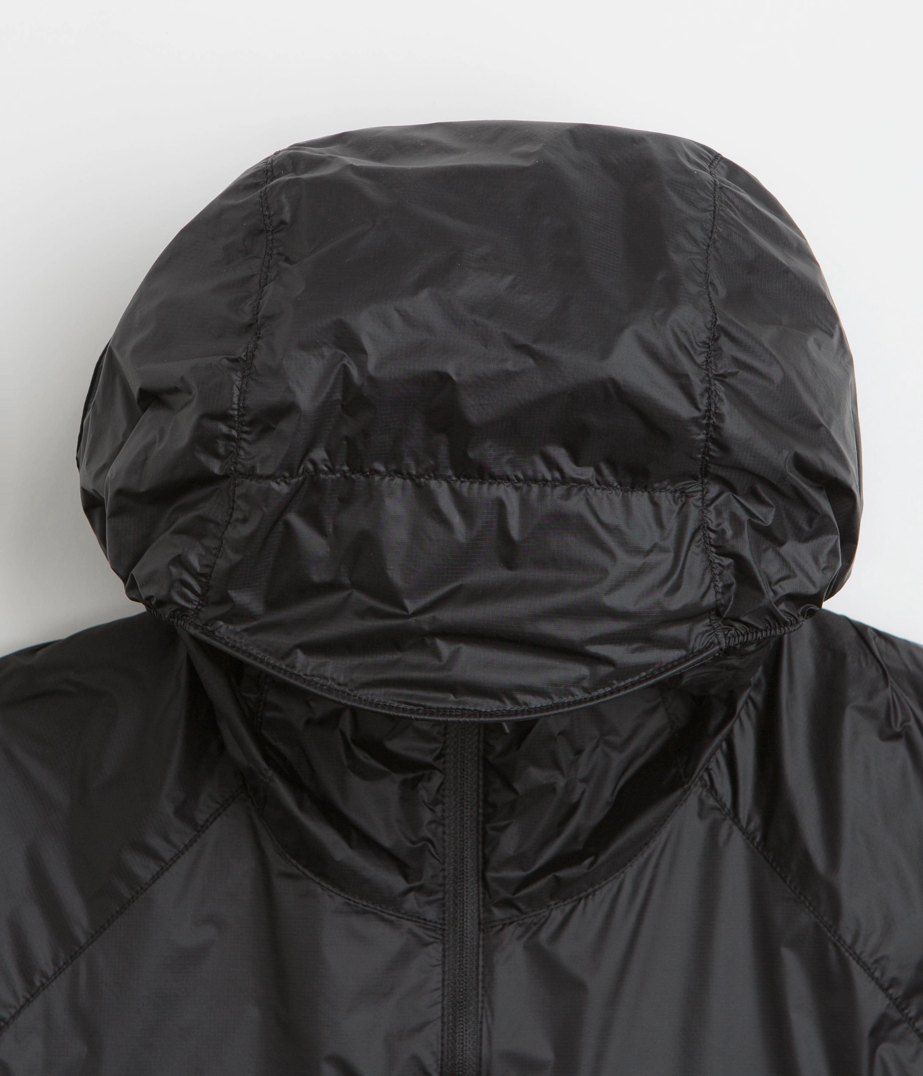 Cayl Feather Jacket - Black Clean Minimal Look