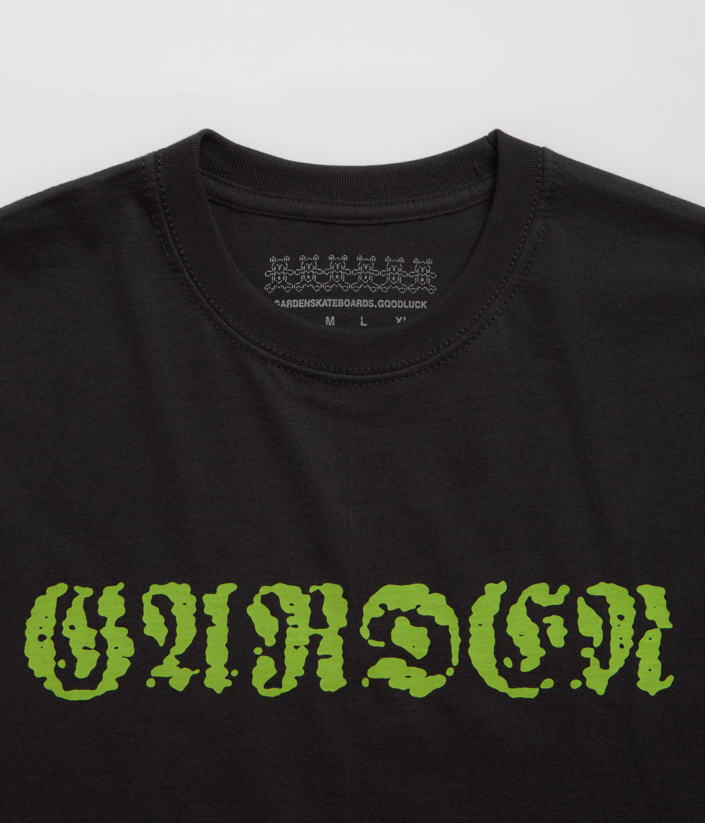 easygoing look Weekend Style Garden Mirage T-Shirt - Black / Green