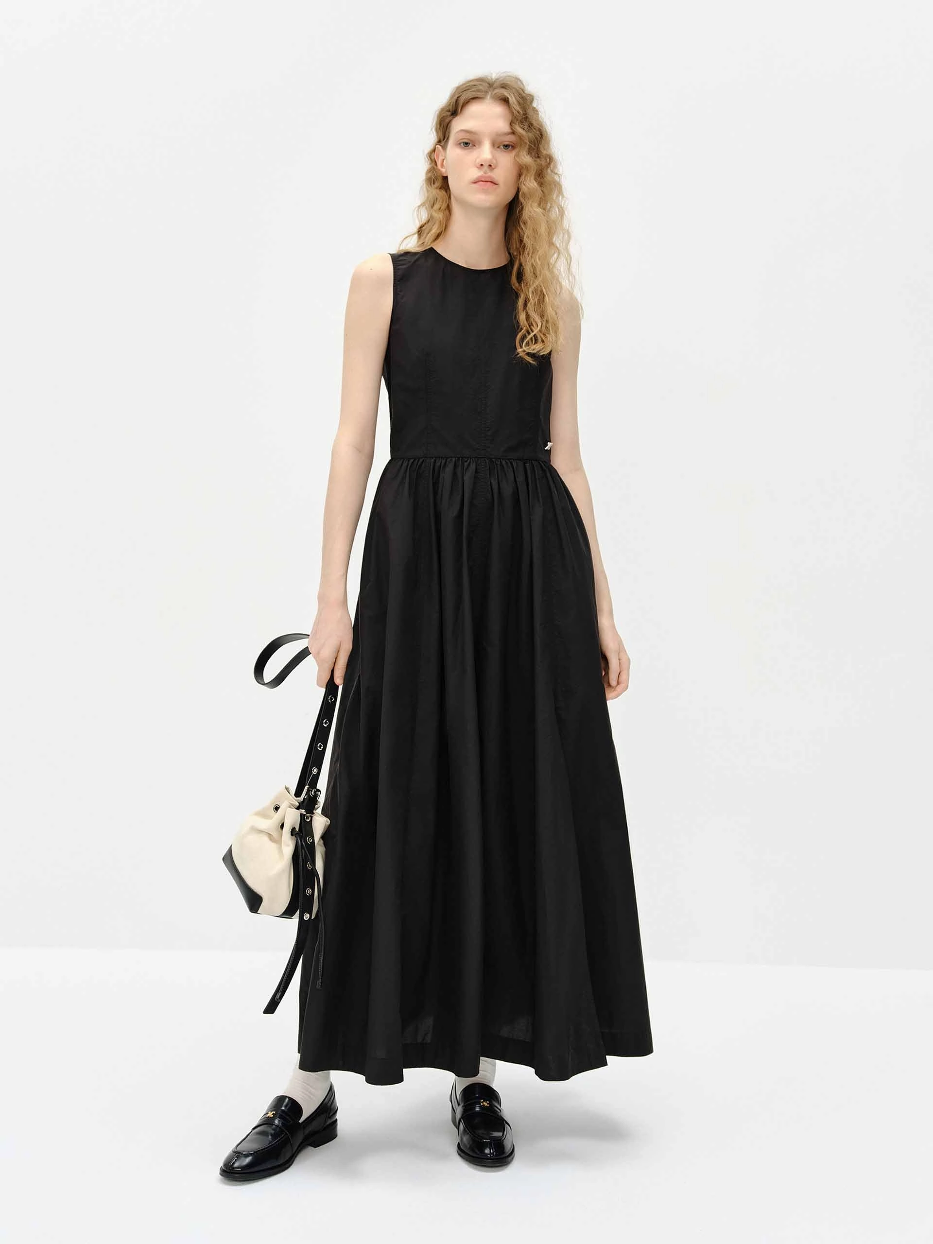 Cotton Blend Sleeveless Dress Classic Fit