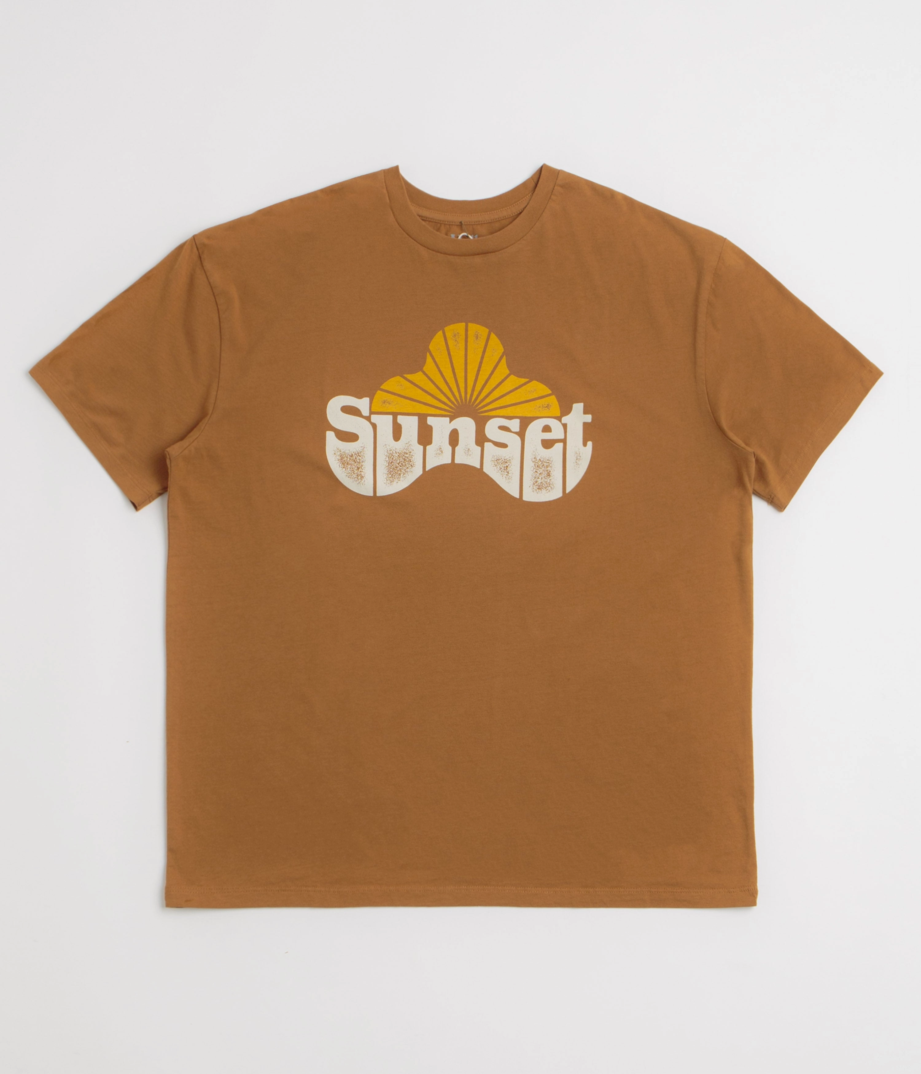 Fresh Comfort Style Indoor Comfort Mollusk Sunset T-Shirt - Almond
