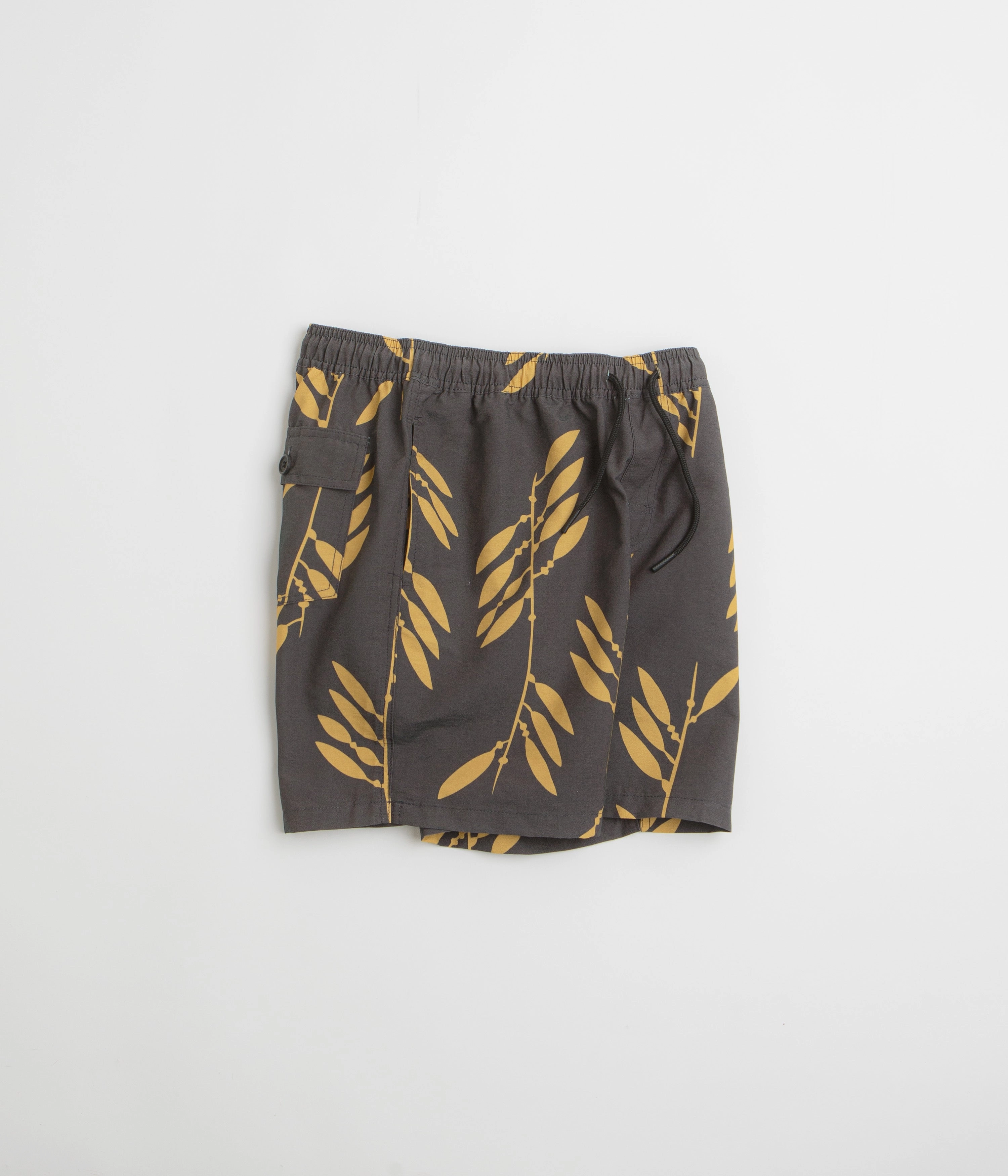Adaptive Temperature Control Mollusk Vacation Trunks - Kelp