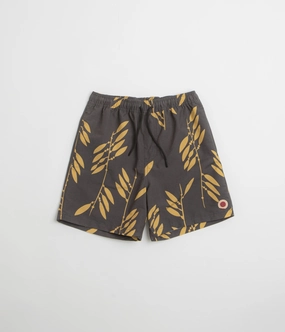 Flexible Gusset Mollusk Vacation Trunks - Kelp