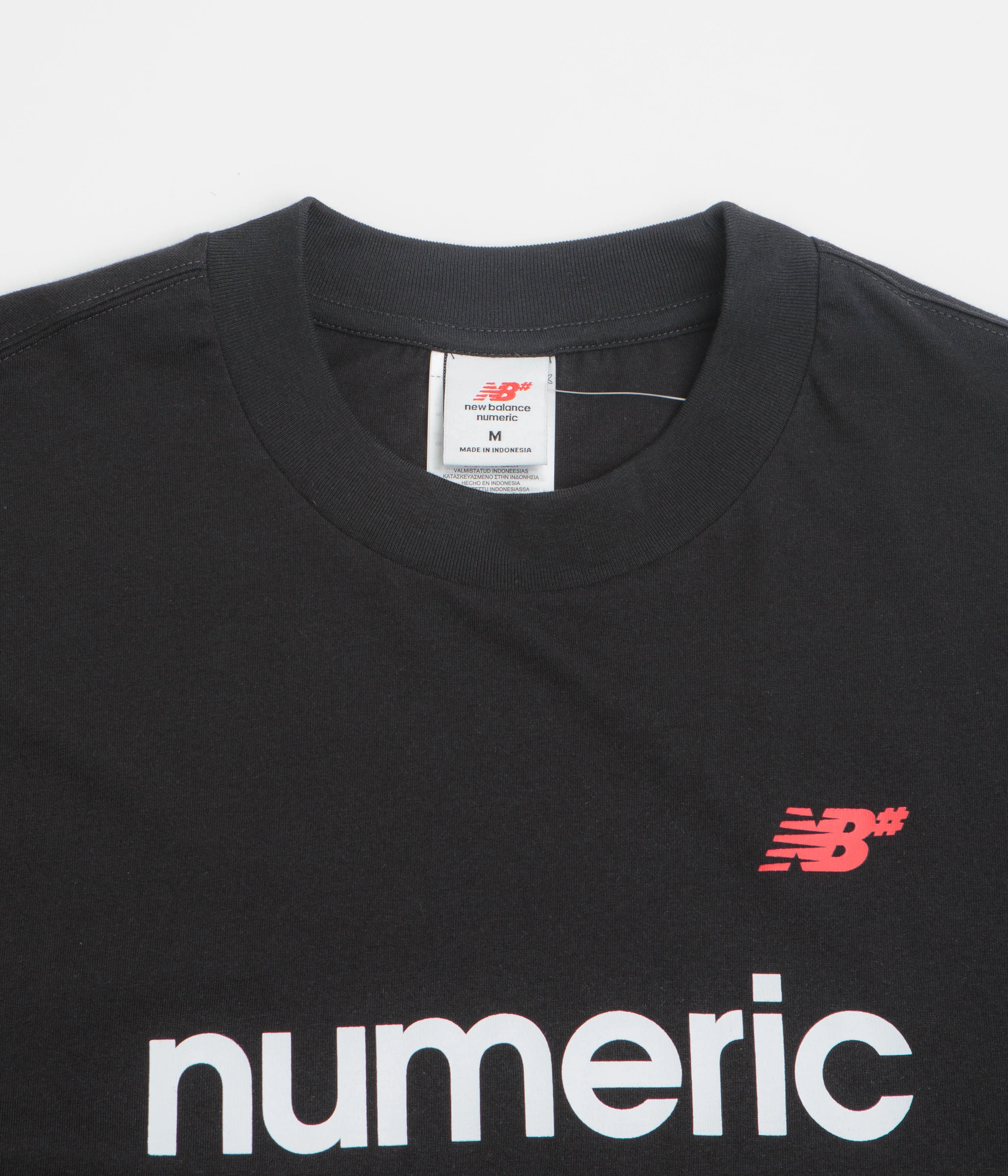 Chill Vibes Weekend Fashion New Balance Numeric Linear Logo T-Shirt - Black