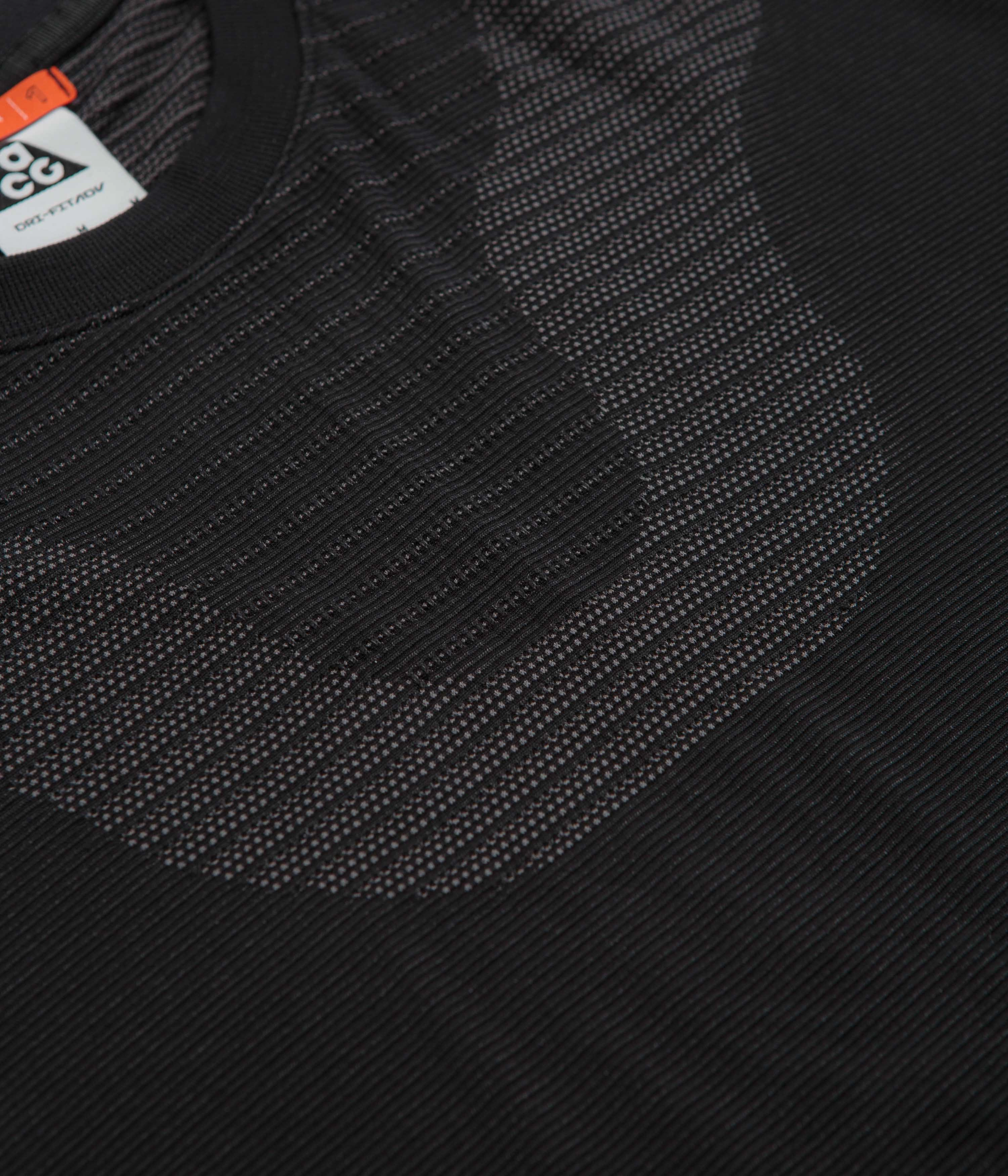 Nike ACG Delta River Long Sleeve T-Shirt - Black / Cool Grey Cozy and Comfortable