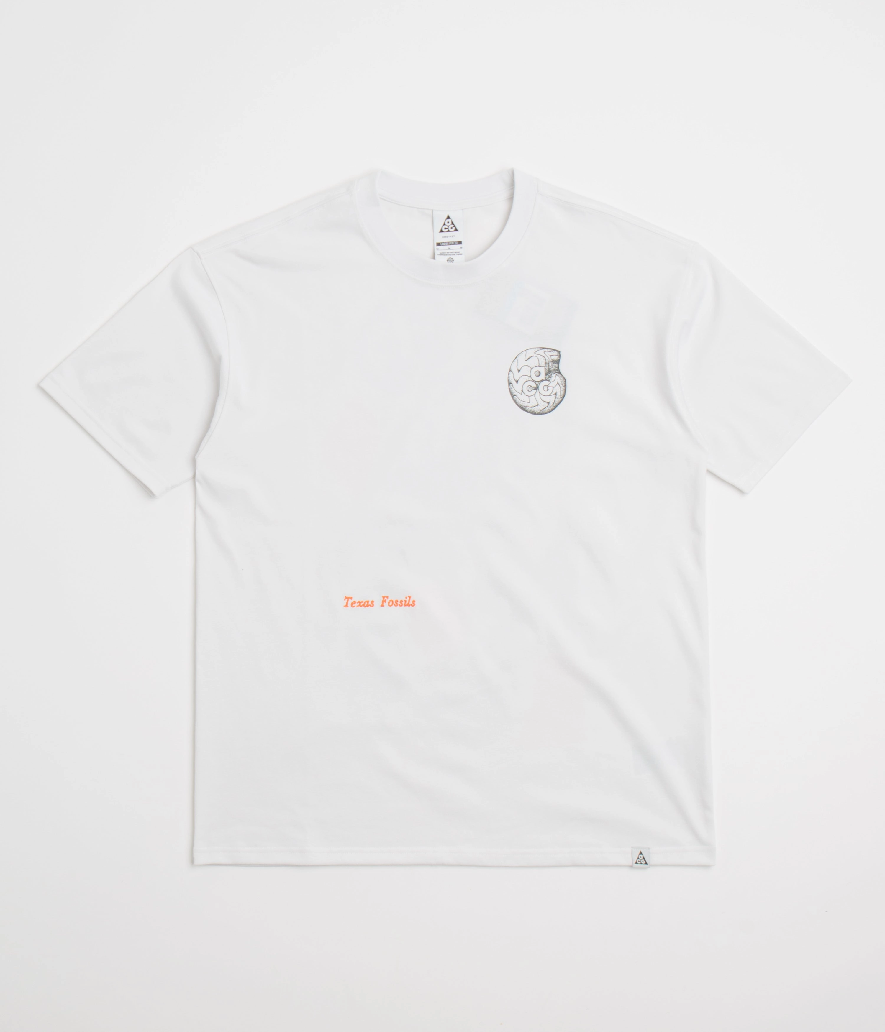Nike ACG Fossils T-Shirt - Summit White Relaxed and Easy Pocket Reinforcement