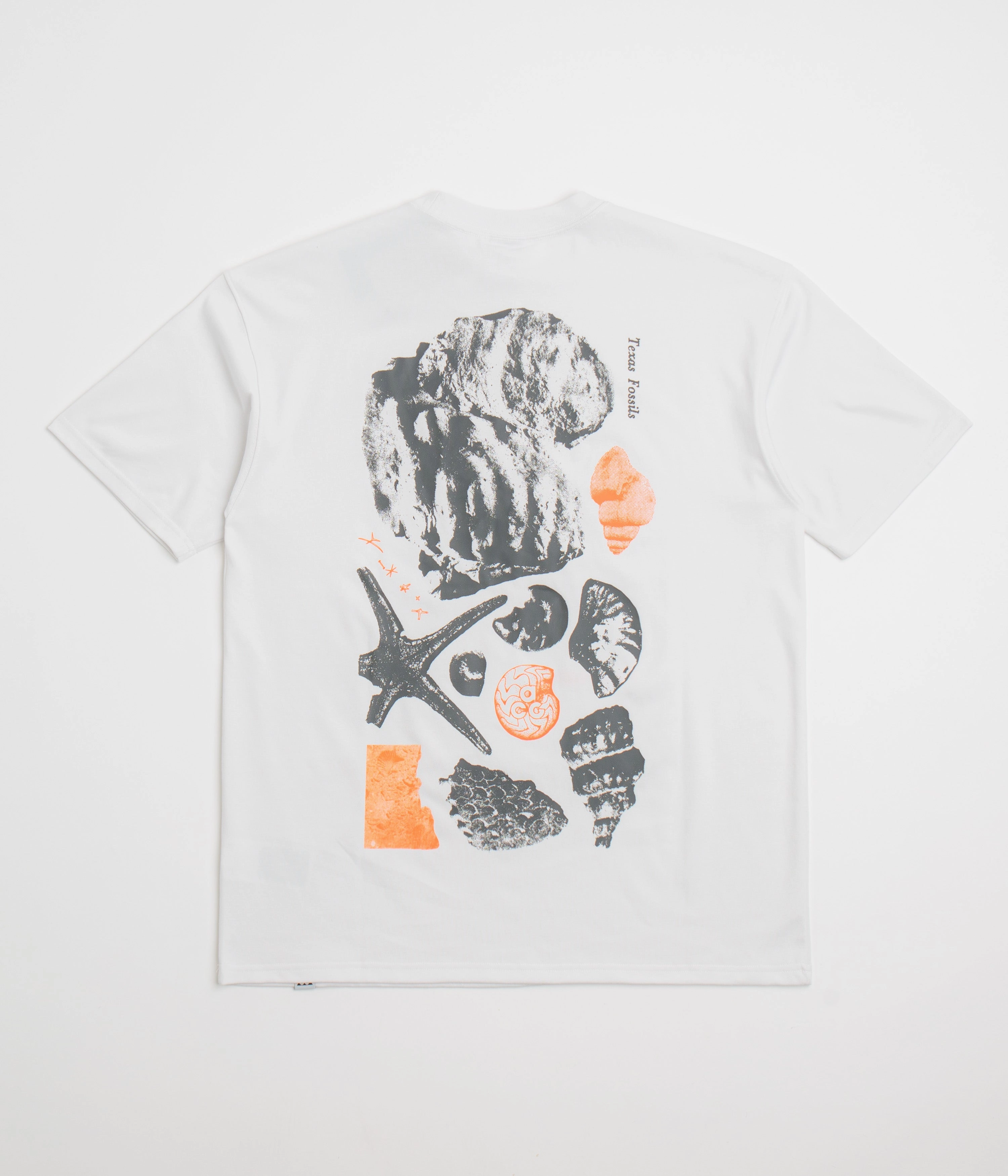 Solid color purity Nike ACG Fossils T-Shirt - Summit White