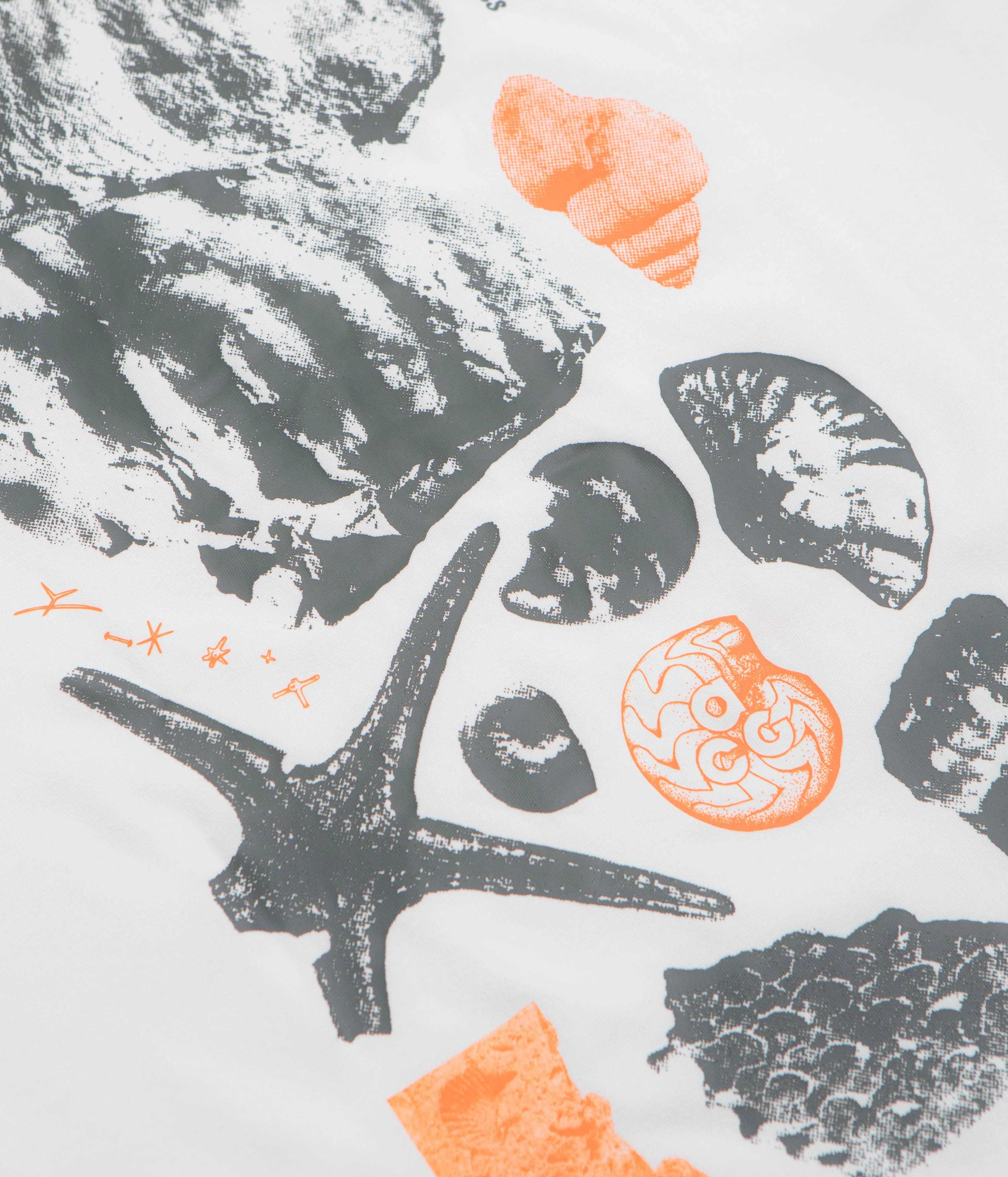 Cozy Vibes Wide Neck Opening Nike ACG Fossils T-Shirt - Summit White