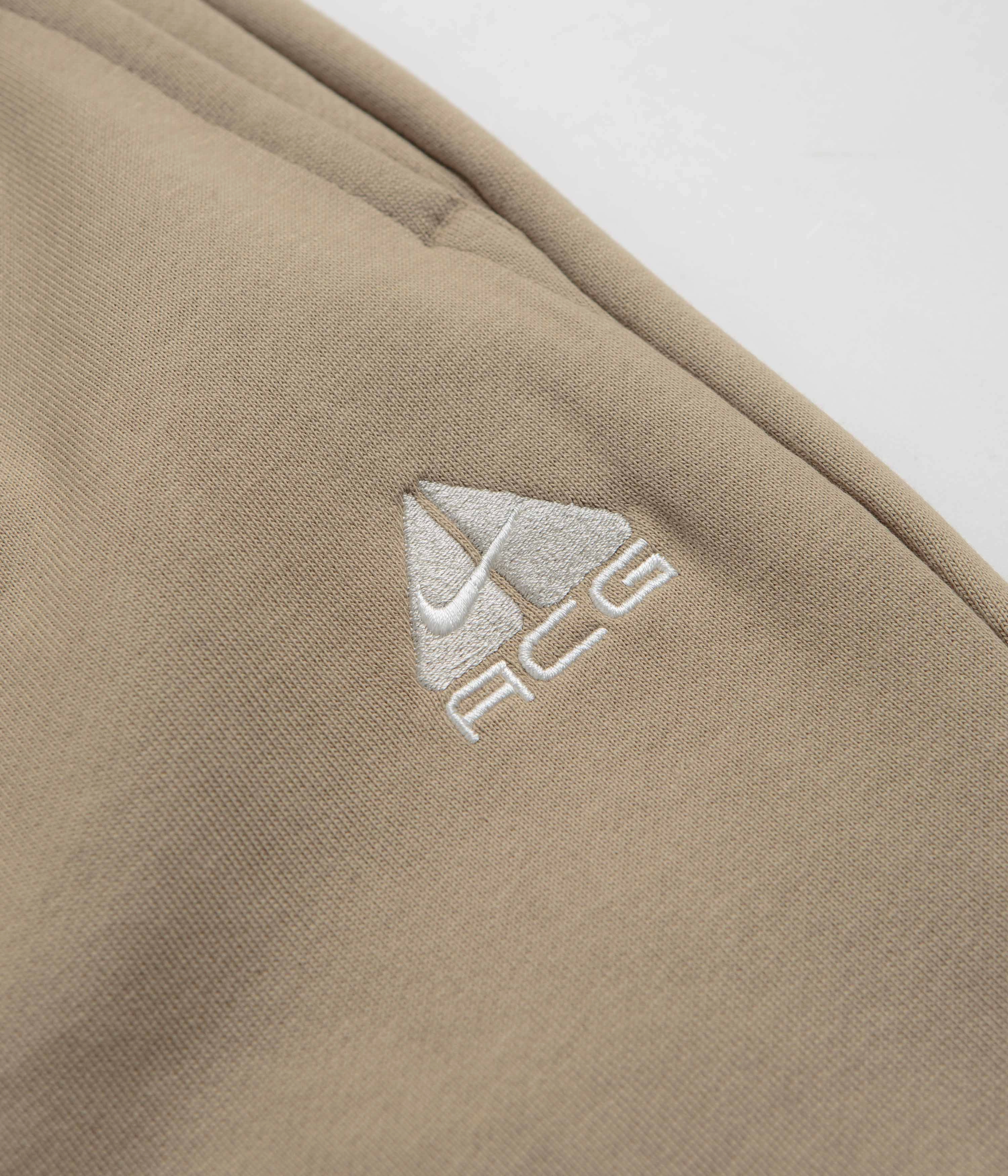 Nike ACG Tuff Fleece Lungs Pants - Khaki / Light Iron Ore / Summit White Natural Movement