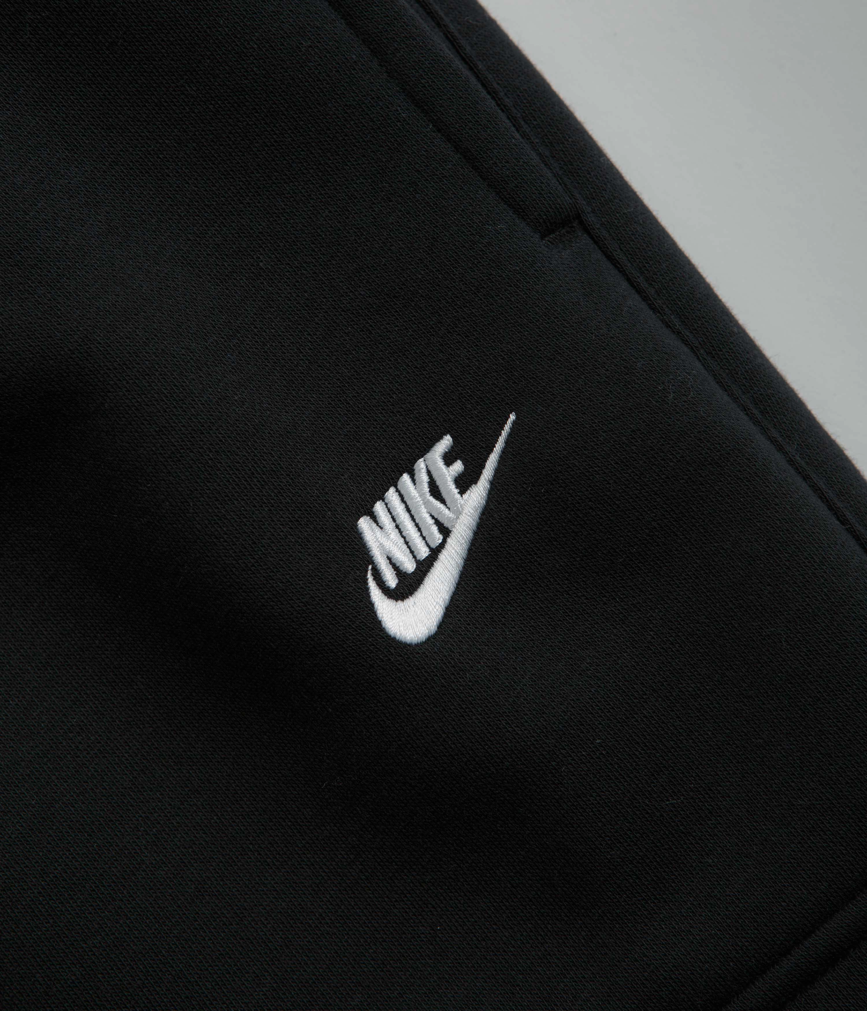 FlexibleMobility Nike Club Cargo Pants - Black / Black / White