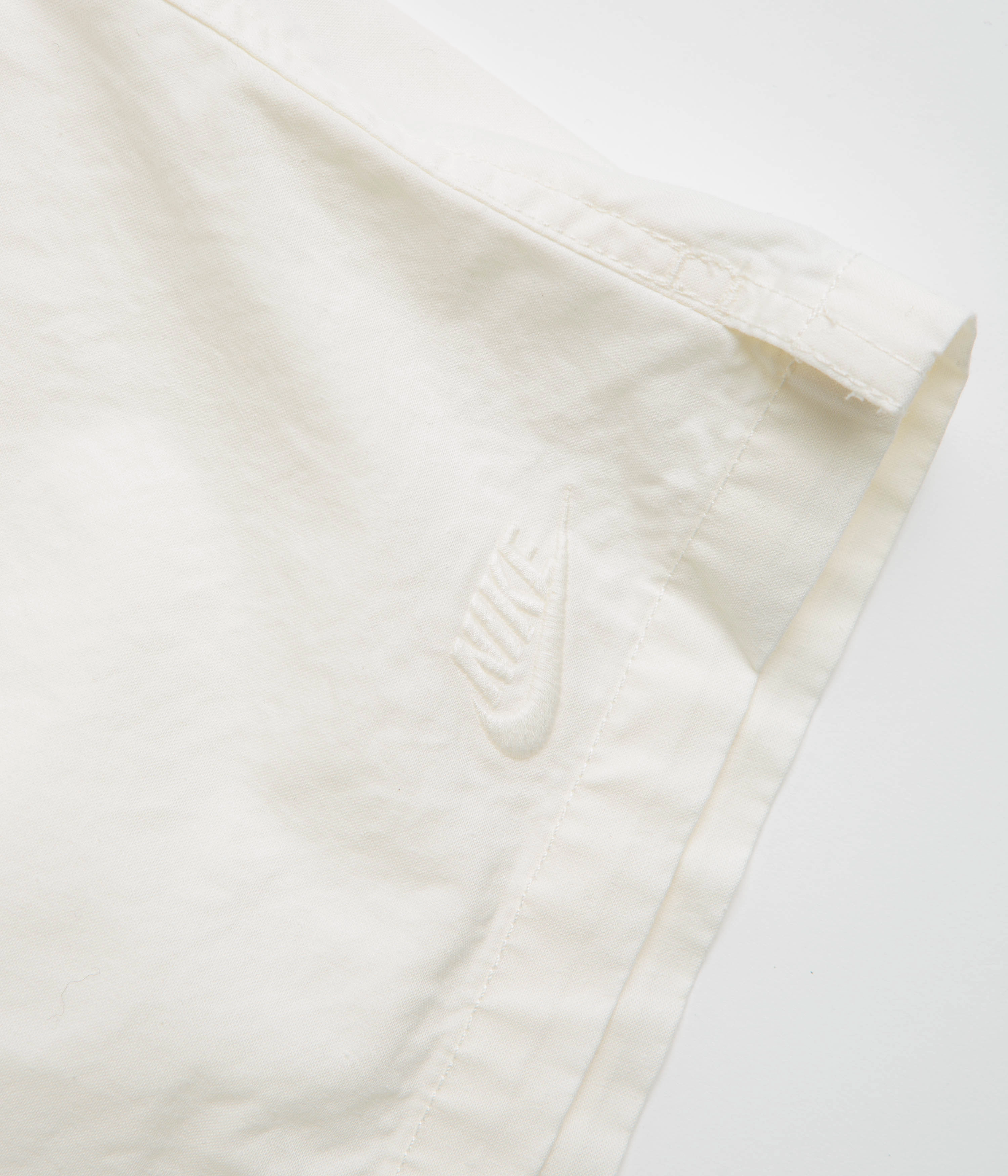 Multi Pocket Design Lightweight Fabric Nike Club Flow Wash Shorts - Sail / Sail