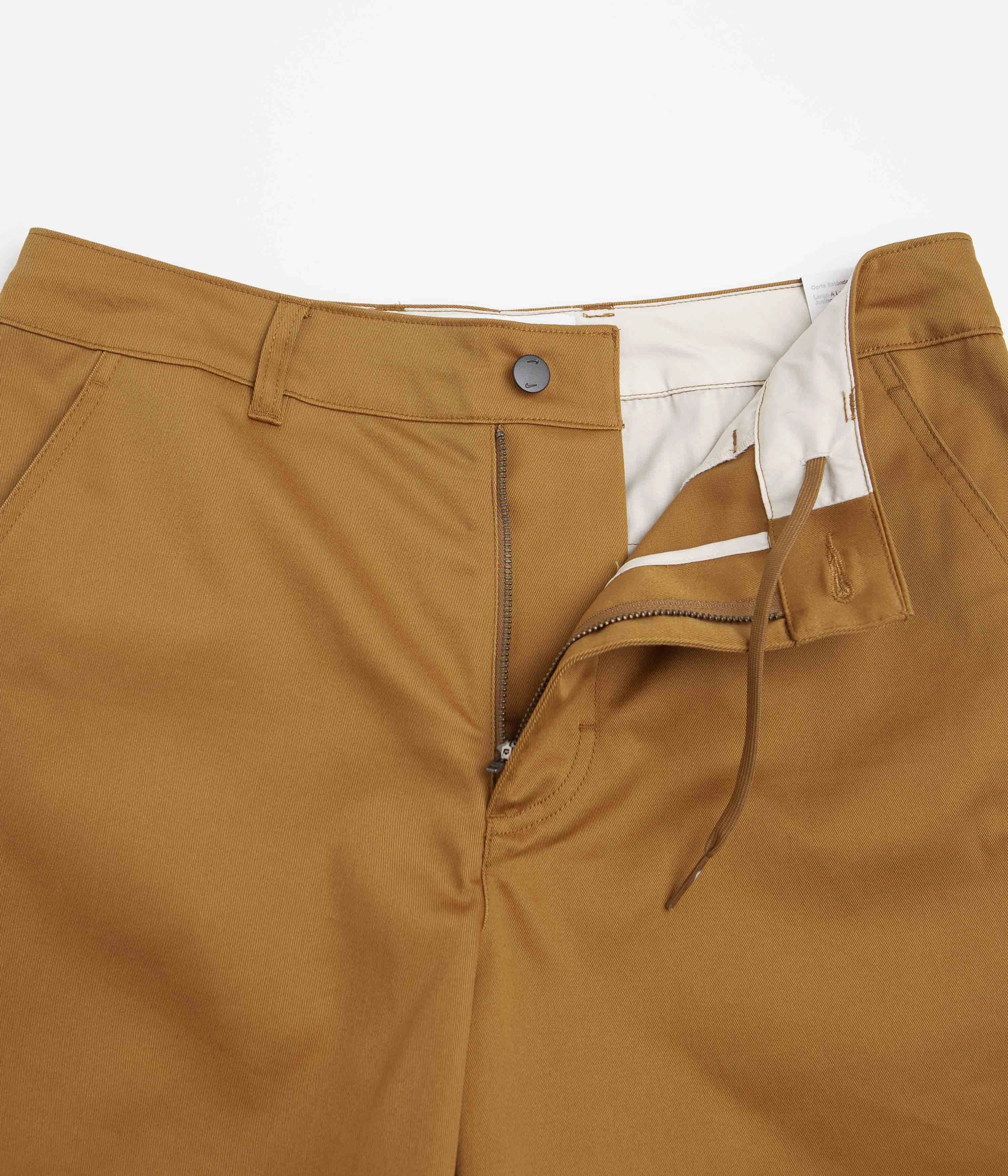 Ventilated Design Light Fabric Nike SB El Chino Shorts - Ale Brown / White