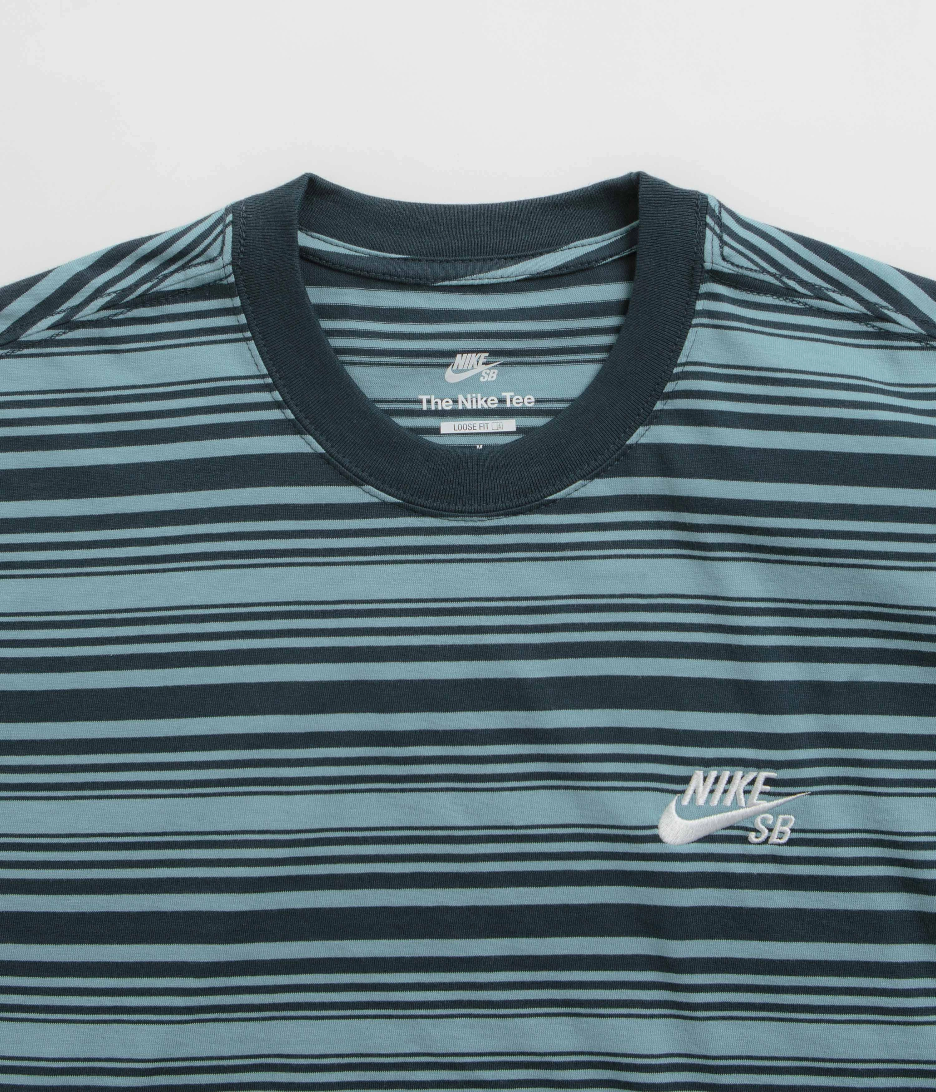 Regular Fit Easy-to-Style Top Nike SB Striped T-Shirt - Denim Turquoise