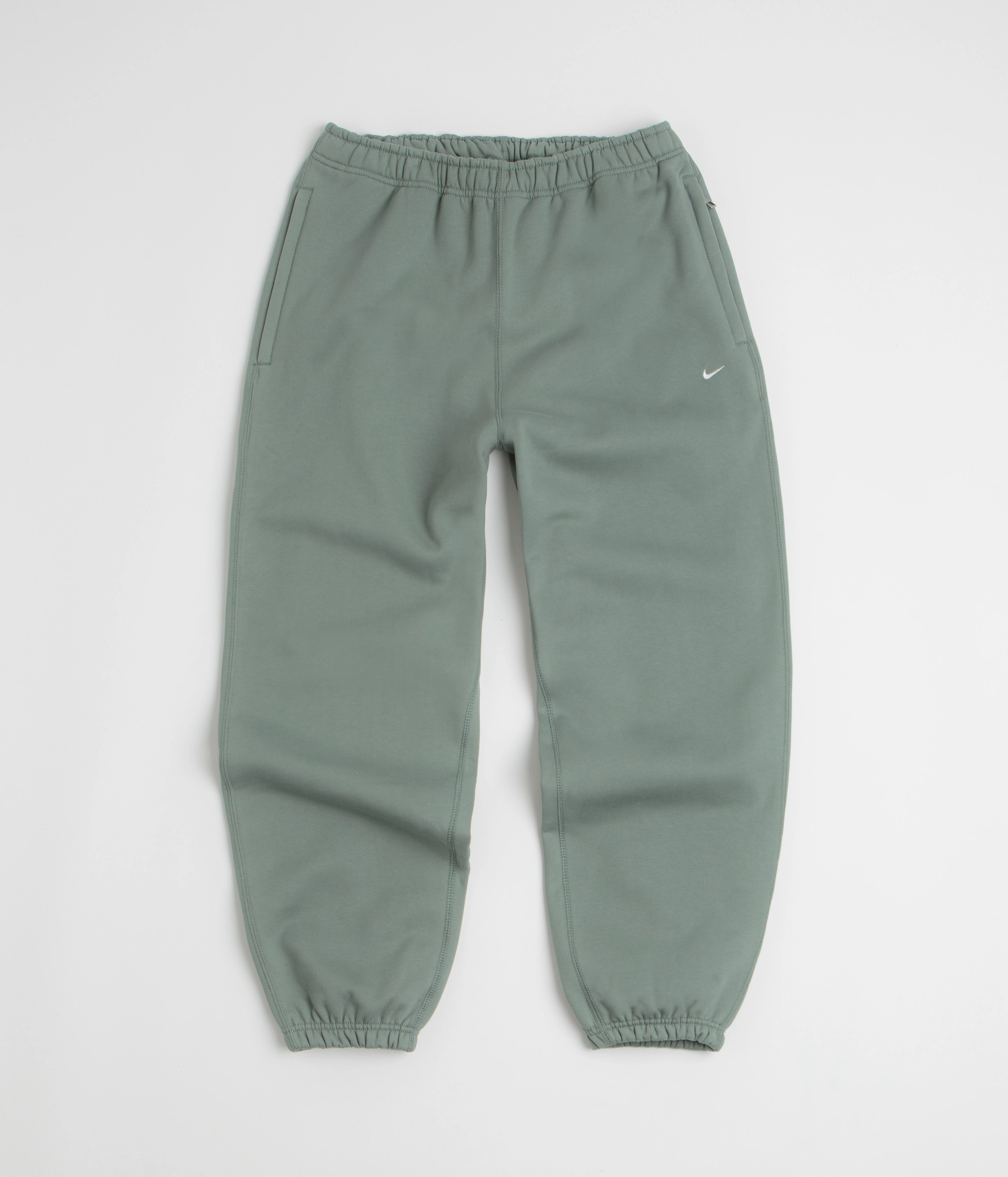 Essential Fit No Ride Up Nike Solo Swoosh Cuffed Sweatpants - Clay Green / Clay Green / White