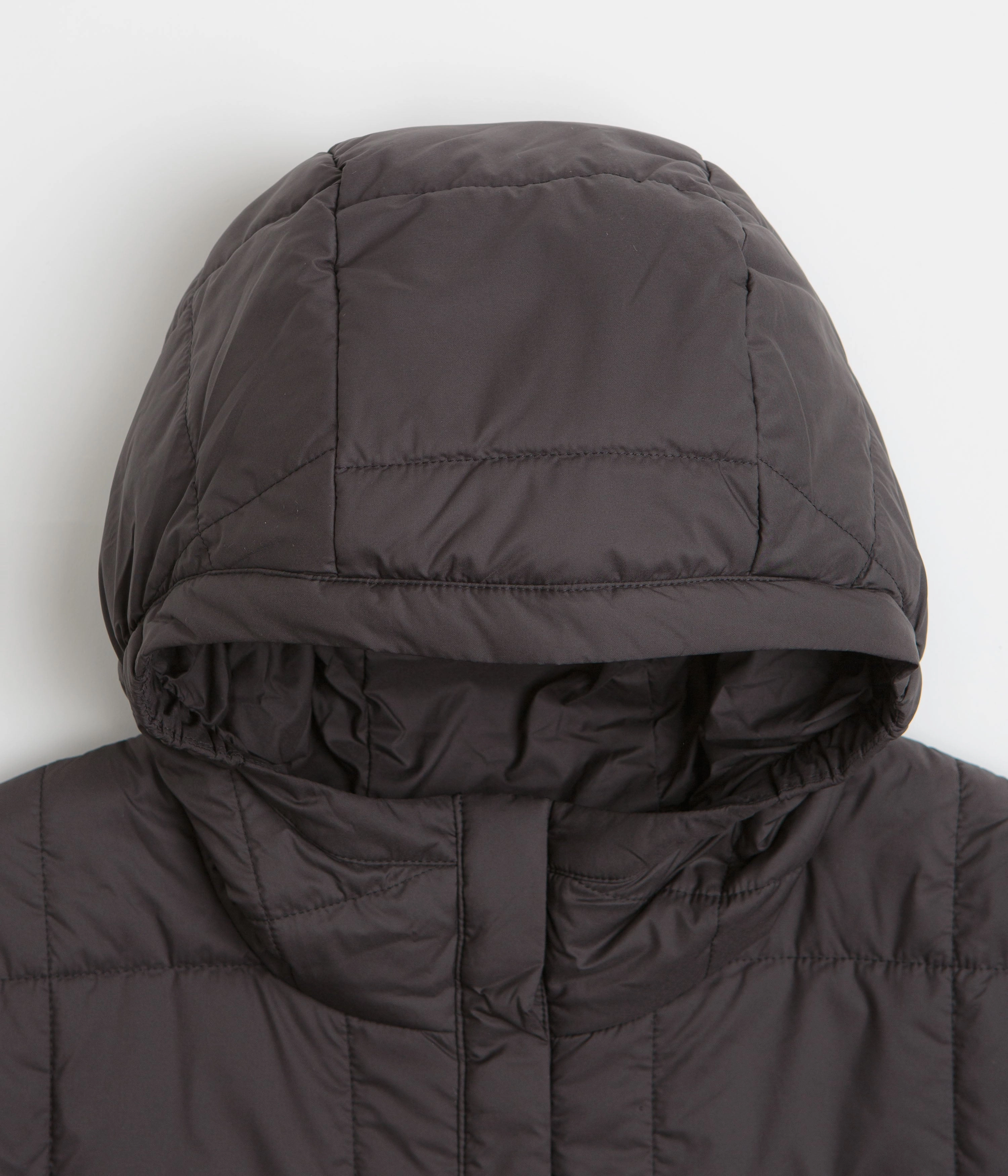 Layer Friendly Shape Patagonia Womens Light Gust Hooded Pullover Jacket - Black