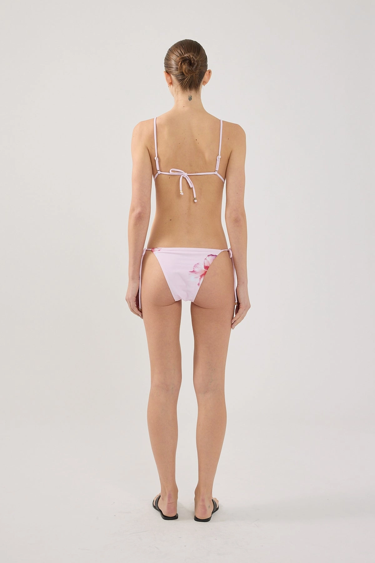 Multi Way Strap System UPF 50  Protection Perfect Stranger Zimi Flower Tie Bikini Top Pink