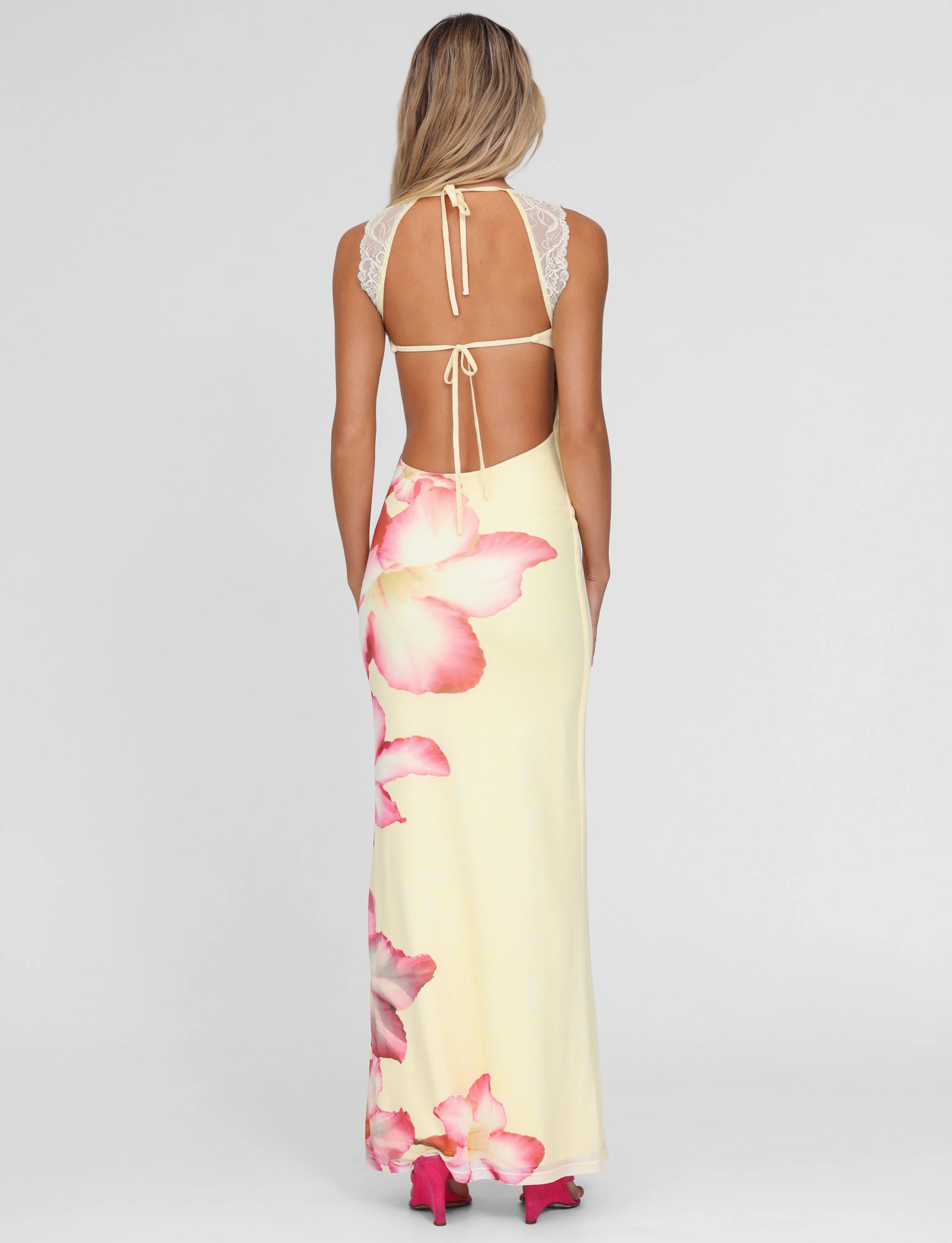 NYOMI MAXI DRESS - YELLOW : MACRO FLORAL : YELLOW HIBISCUS Everyday Use Celebrity-Inspired