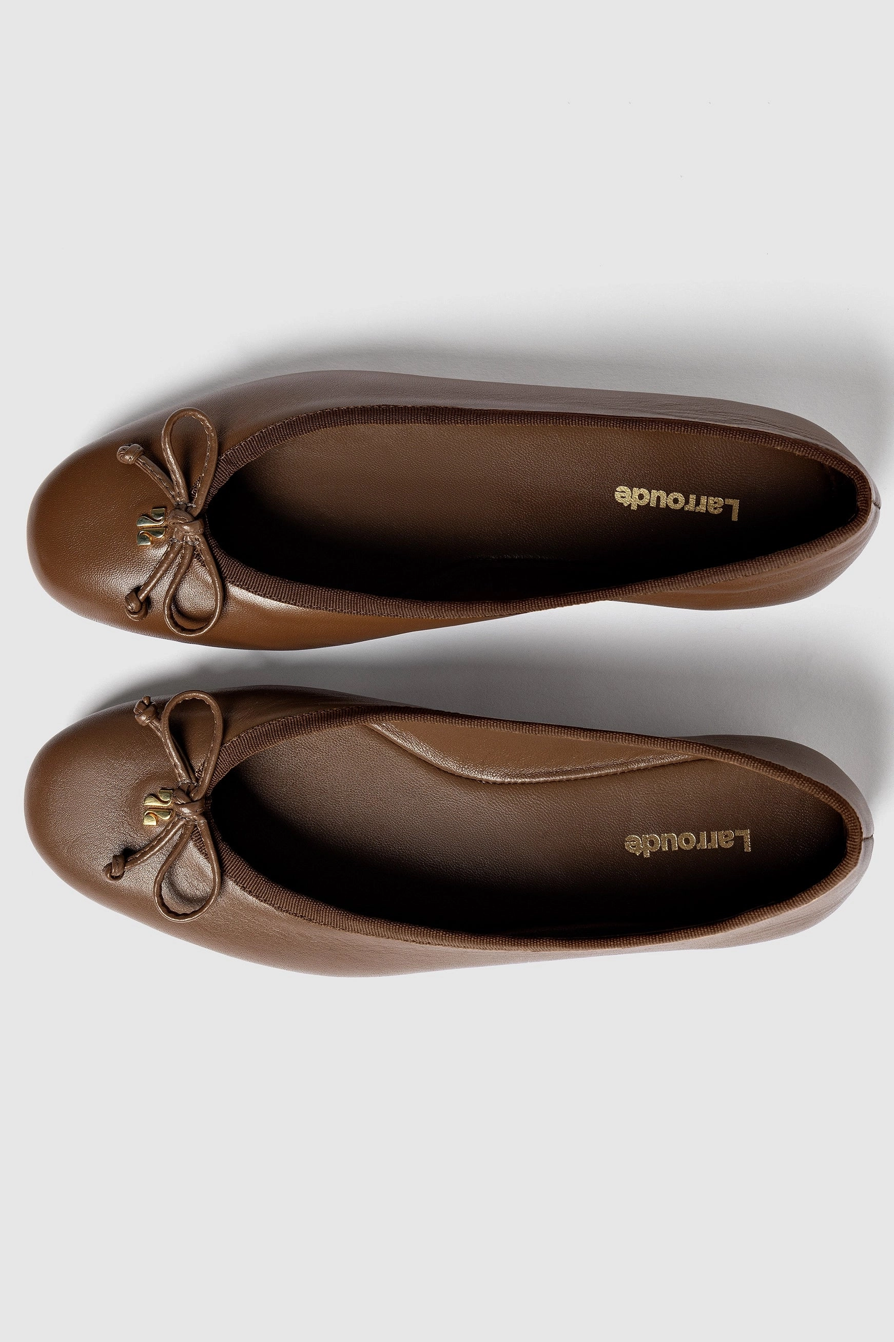 Versatile Footwear Pavlova Ballet Flat In Burnt Umber Leather
