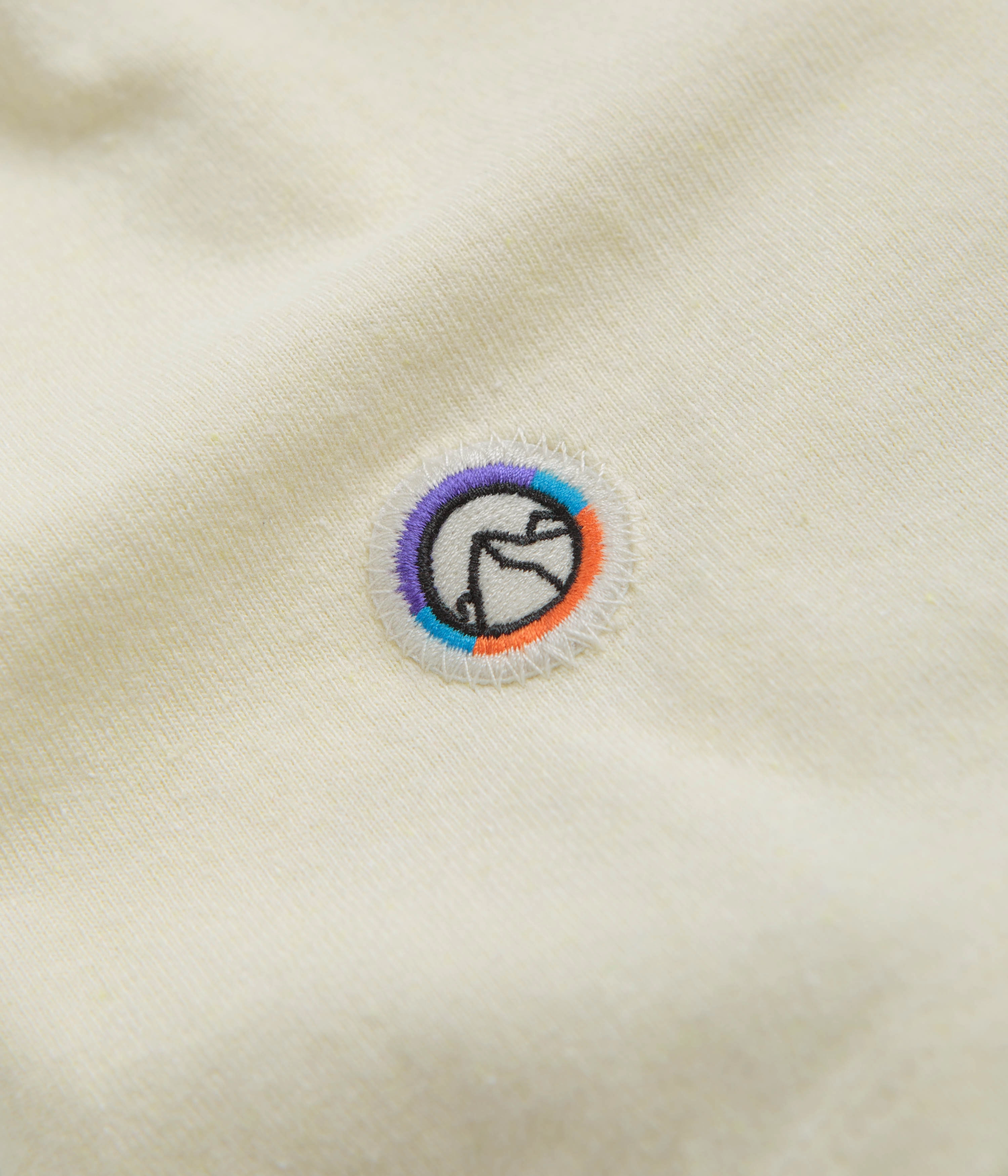 Tubular Knit Structure Sustainable production Patagonia Fitz Roy Icon Responsibili-Tee T-Shirt - Birch White