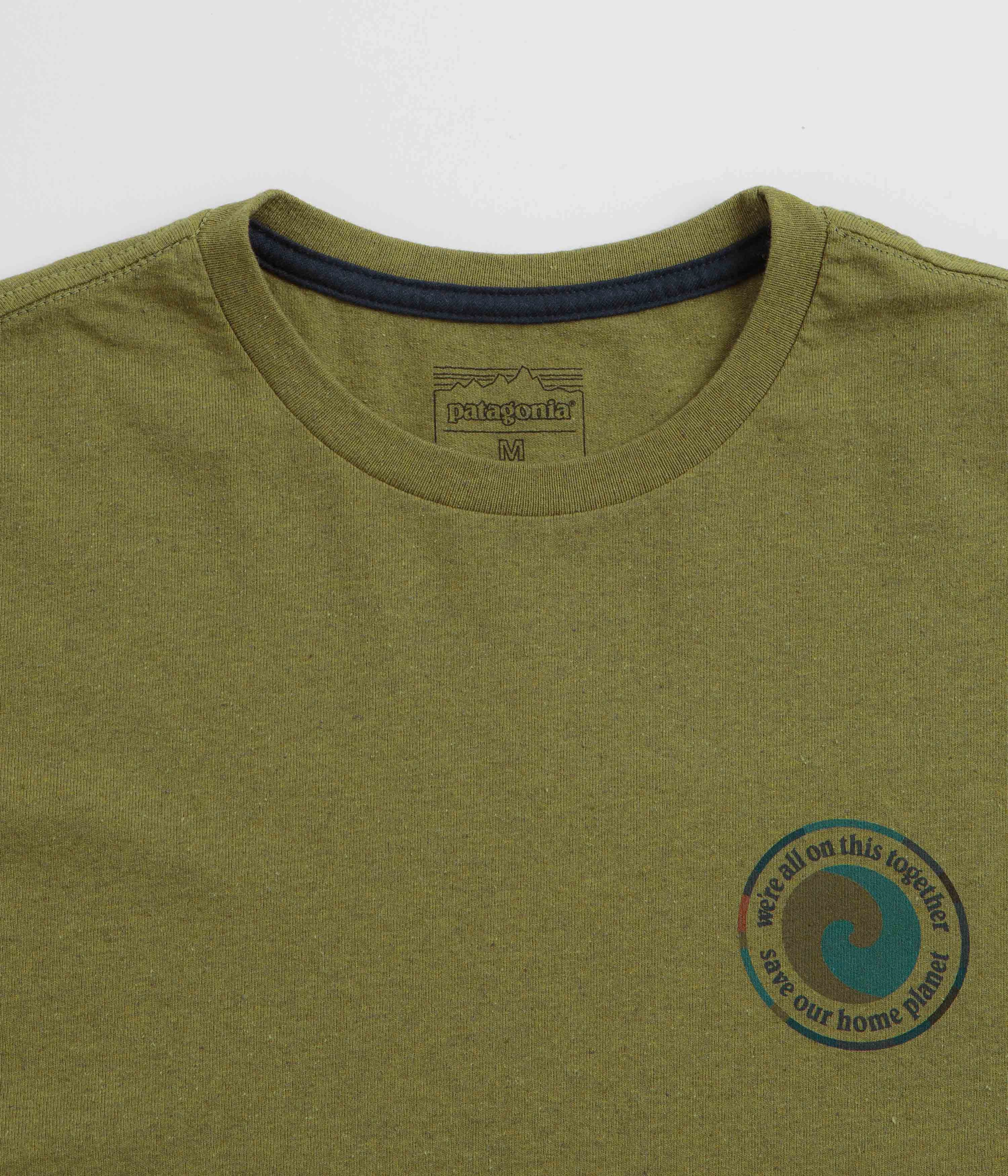 Patagonia Unity Fitz Responsibili-Tee T-Shirt - Graze Green Cozy Comfort Look