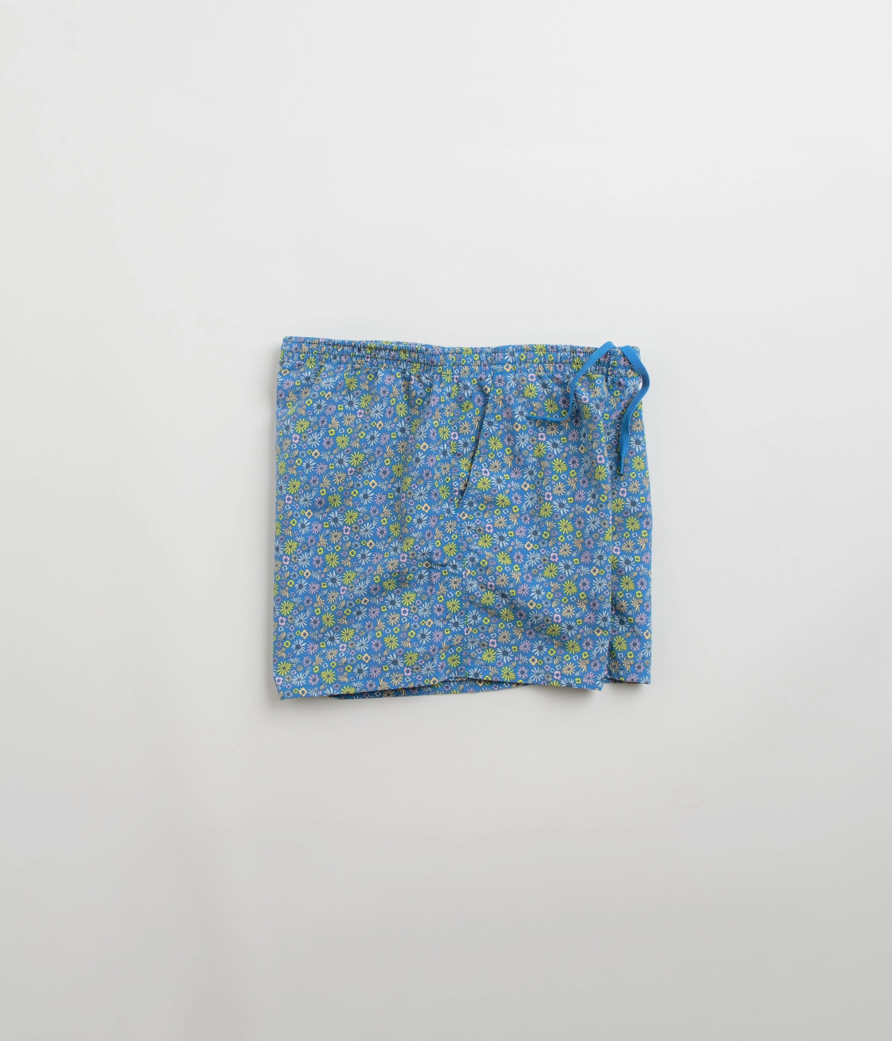 Patagonia Womens Baggies 5" Shorts - Floral Fun: Vessel Blue Wrinkle Free Weave Effortless Style