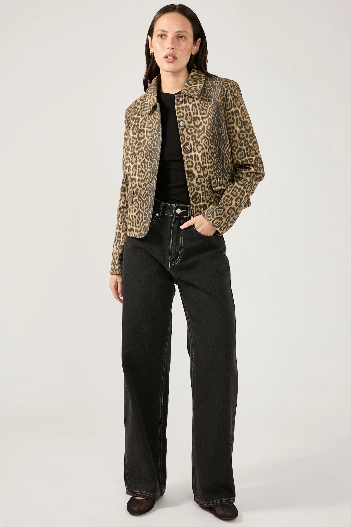 Perfect Stranger Amur Leopard Jacket Leopard Light Look Neutral palette