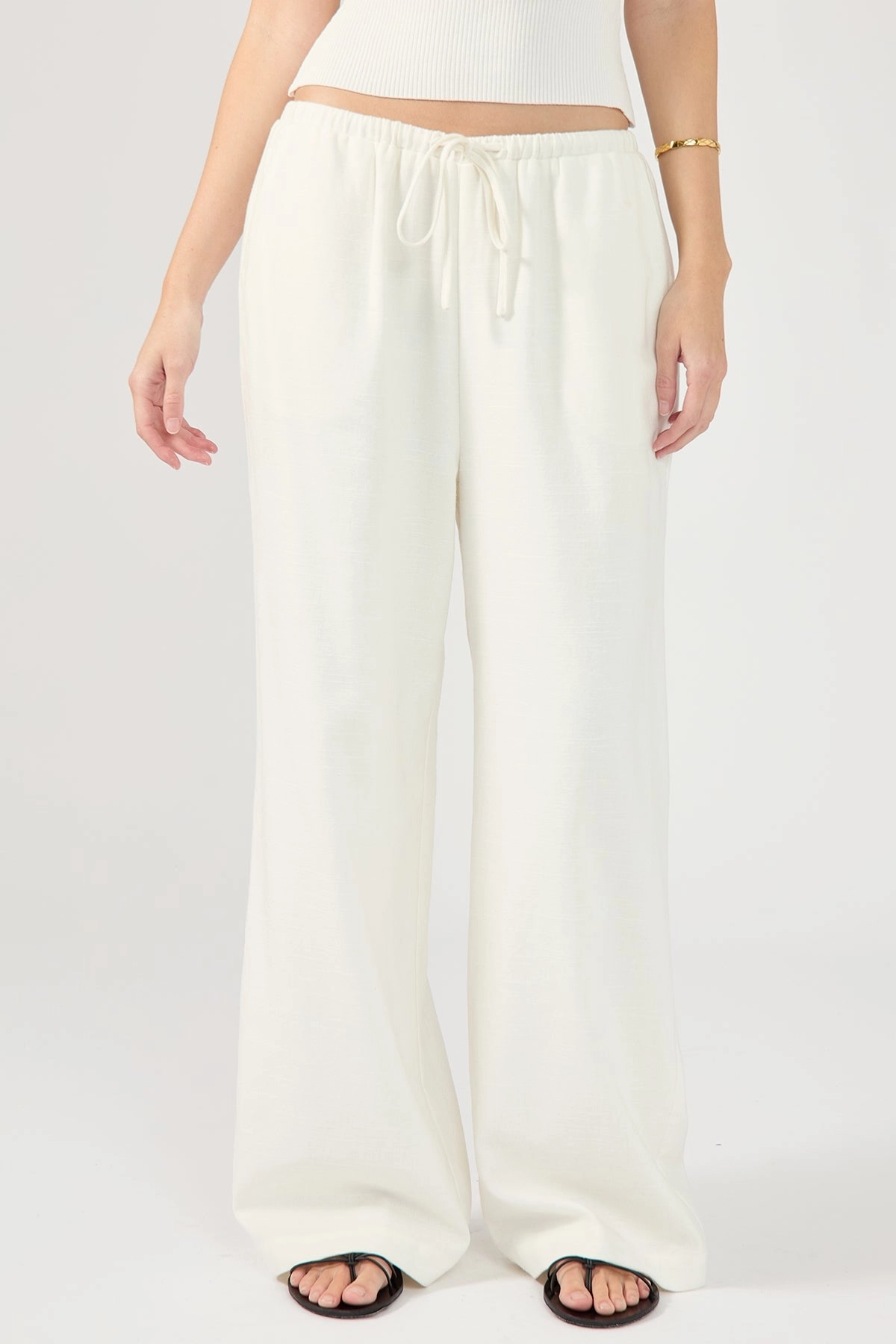 Minimal Cut WindproofLayer Perfect Stranger Barefoot Drawcord Linen Pant White