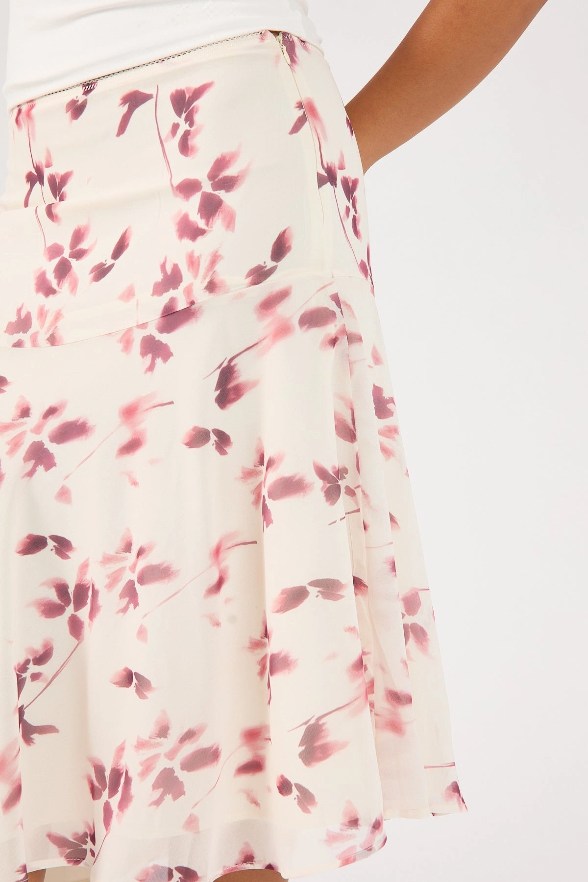 Perfect Stranger Charlotte Asym Midi Skirt Burgundy Print Style Essential Casual Wear