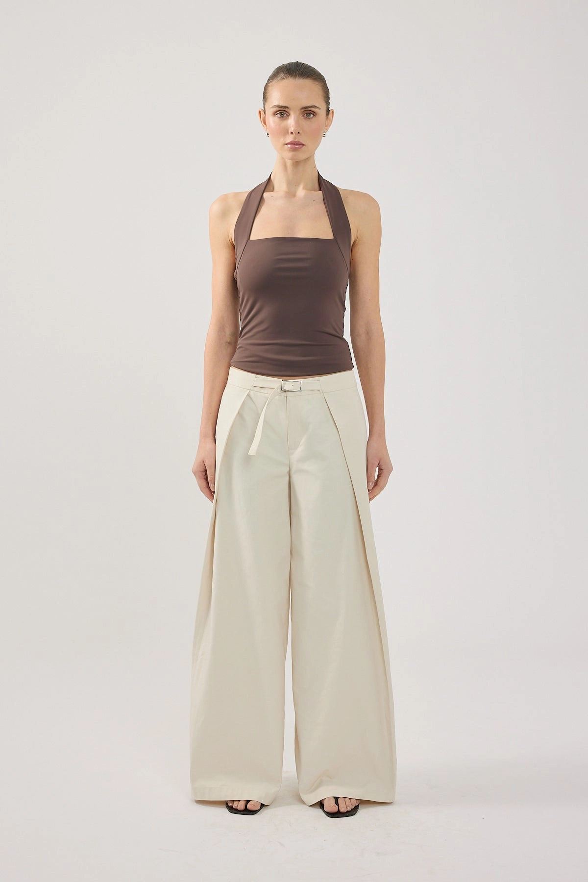 Casual Vibe Eco Friendly Dyeing Perfect Stranger Duo Wrap Mid Rise Tailored Pant STONE