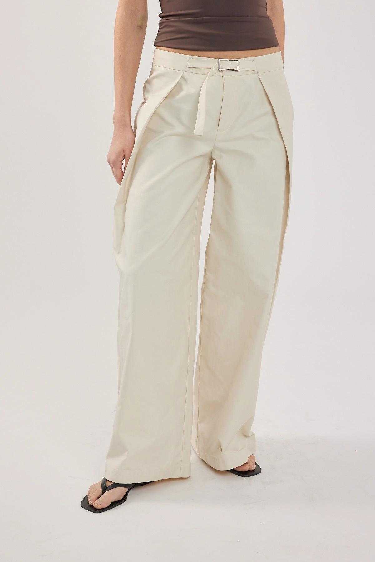 Chic Comfort Perfect Stranger Duo Wrap Mid Rise Tailored Pant STONE
