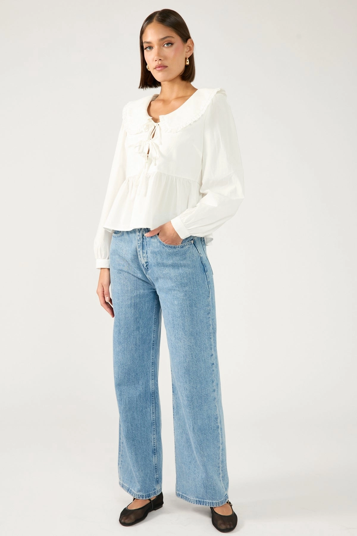 Perfect Stranger Ingrid Long Sleeve Collared Blouse White Organization
