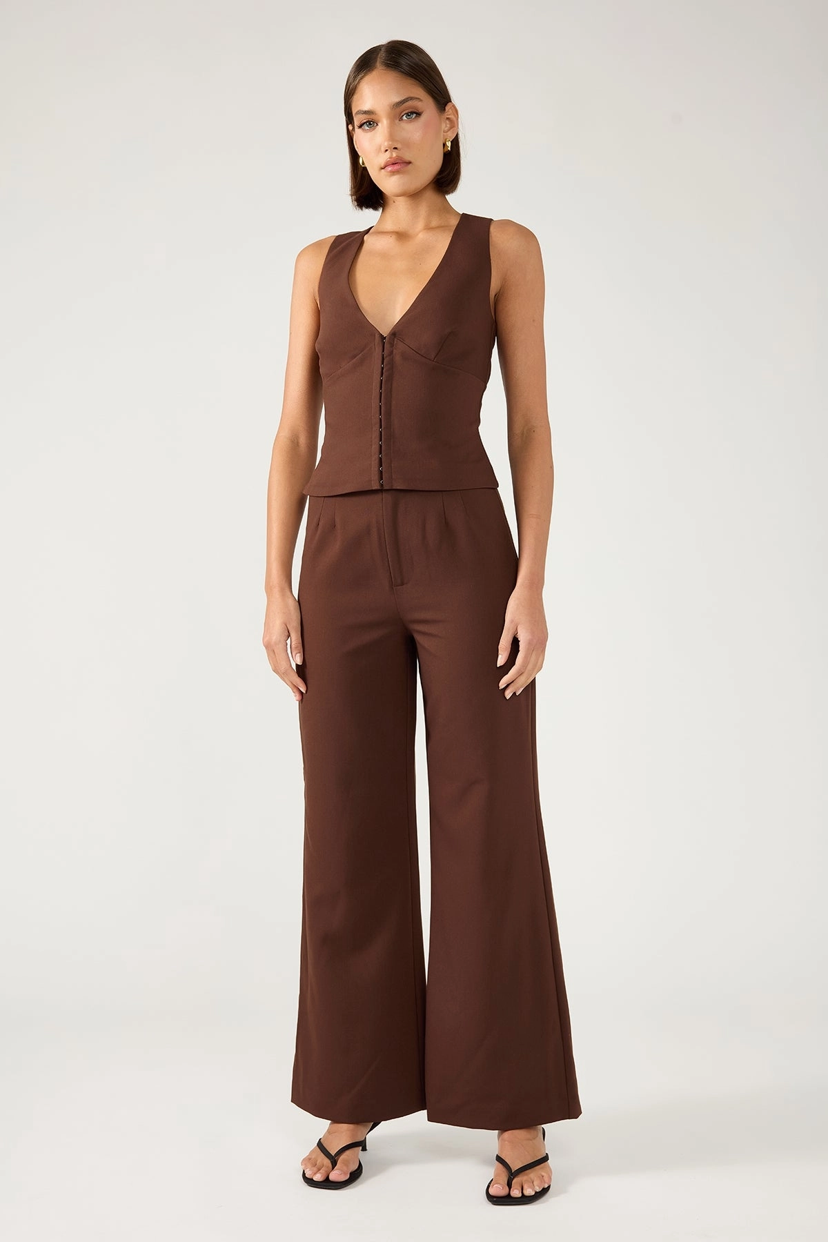 Perfect Stranger Linear Luca High Waist Tailored Pant Brown Outdoor Friendly