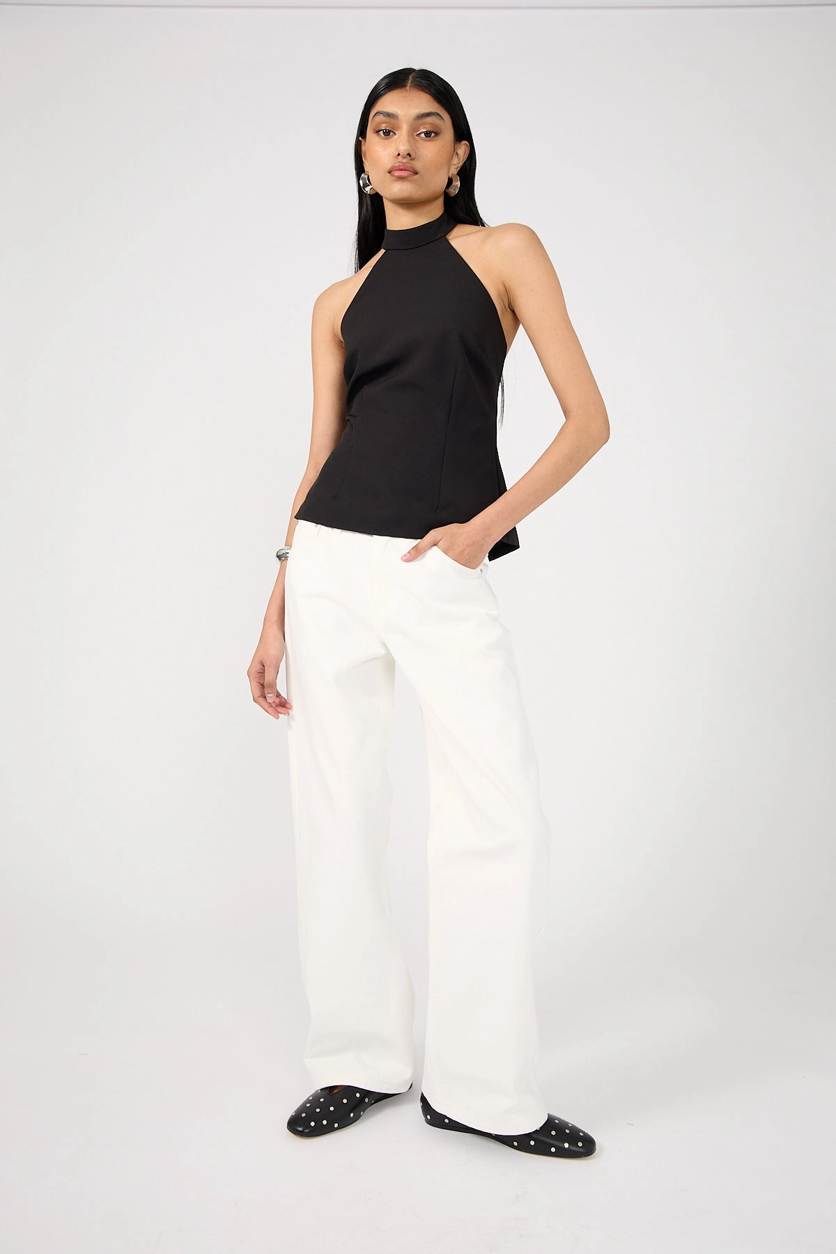 Perfect Stranger Low Rise Baggy Jean Clean White Denim Outfit Base