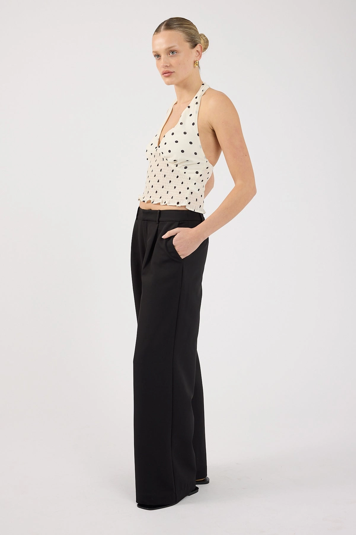 Odor Control Tech Perfect Stranger Lupa Mid Rise Pleated Tailored Pant Black