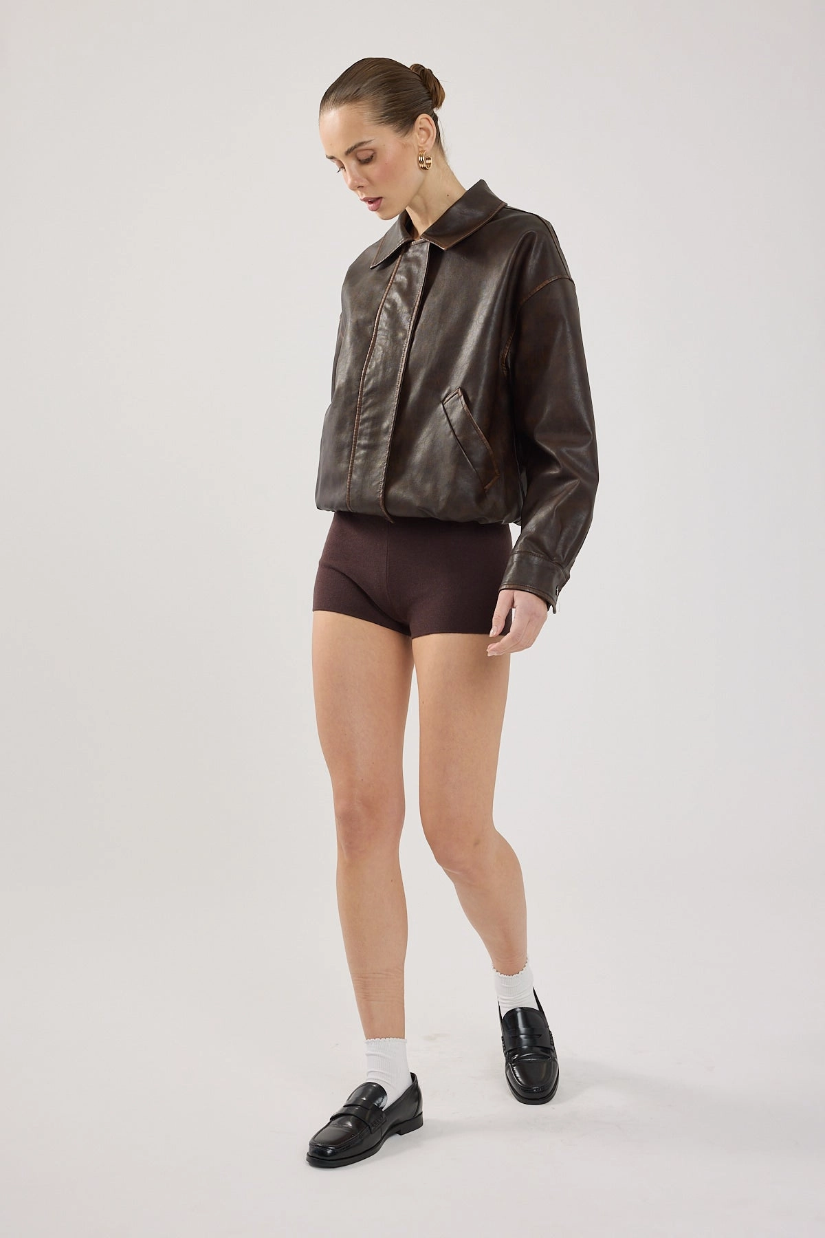 Perfect Stranger Marco Mini Knit  Short Brown outdoor concert style skin friendly