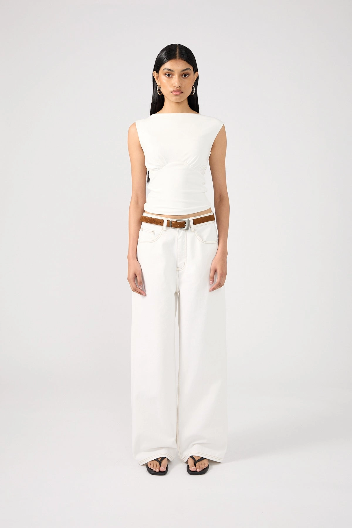 Perfect Stranger Mid Rise 90's Slouch Jean White Contrast Off White Contrast No Gap Waist Design