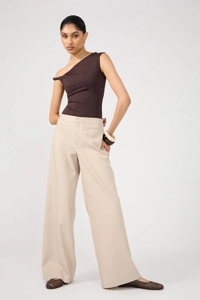 CompressionSupport Lightweight Material Perfect Stranger Odessa Mid Rise Tailored Pant Beige