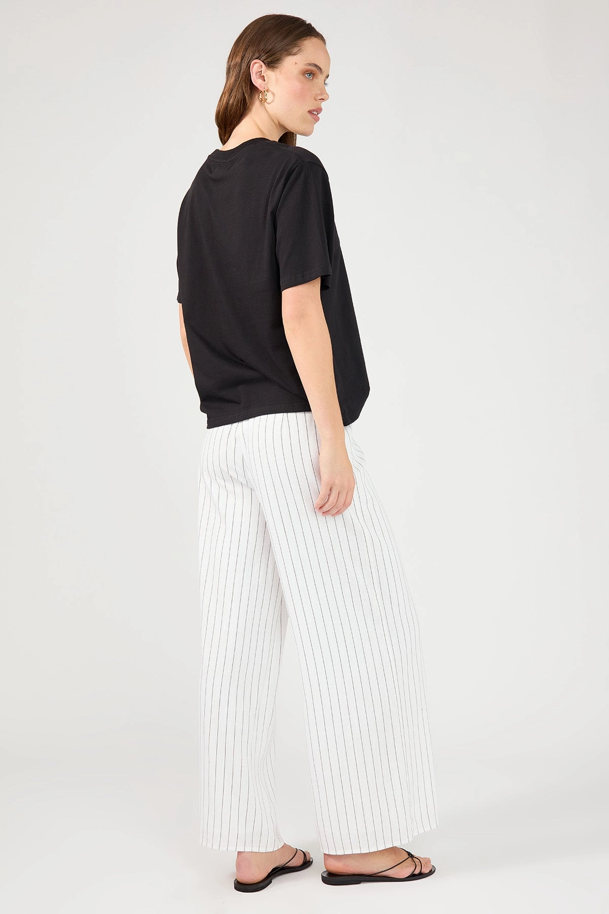 Perfect Stranger Pinstripe Linen Pant White Stripe Mid-rise fit