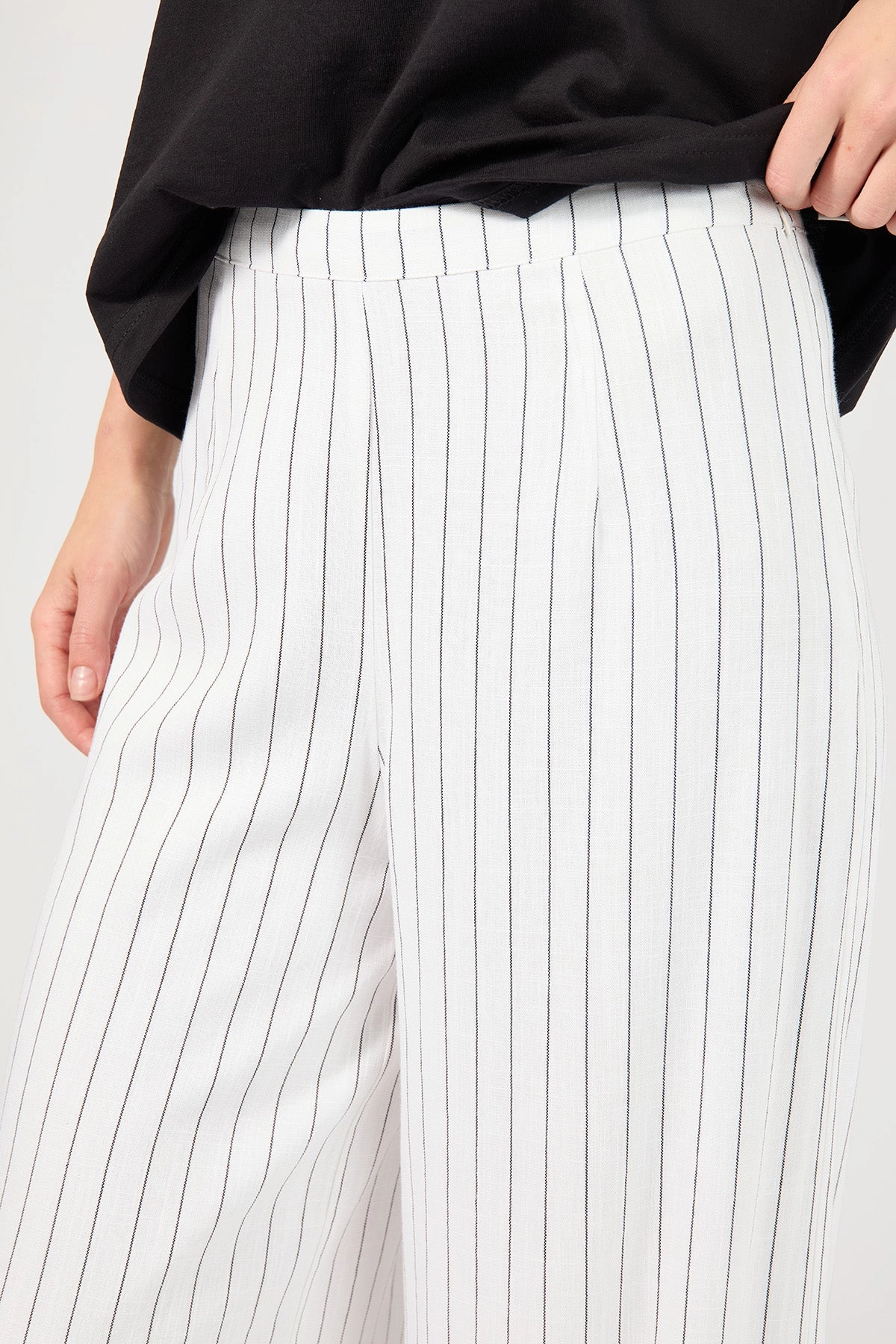 Perfect Stranger Pinstripe Linen Pant White Stripe Comfy Flex Chic casual