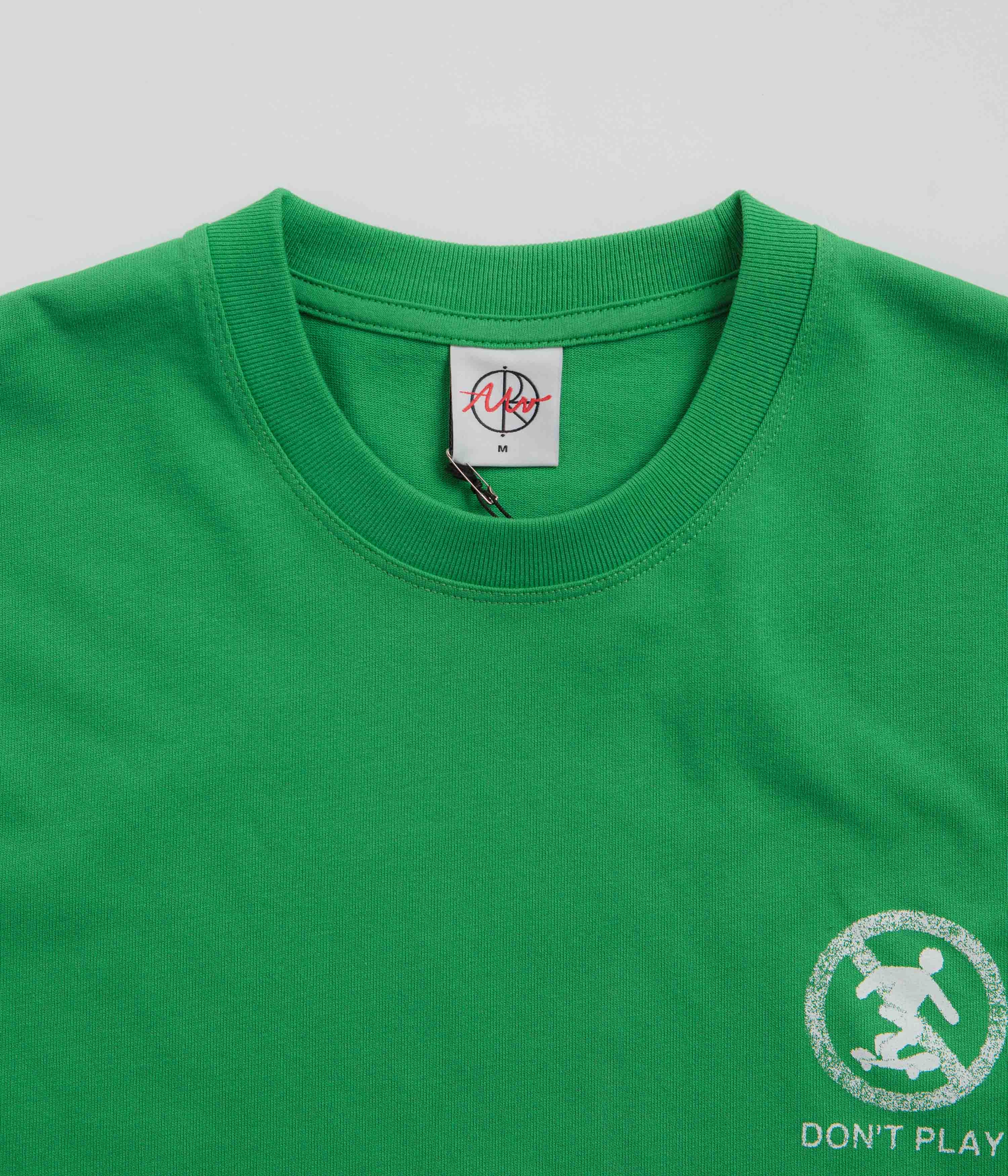 Polar Don't Play T-Shirt - Kelly Green Holiday Outfit