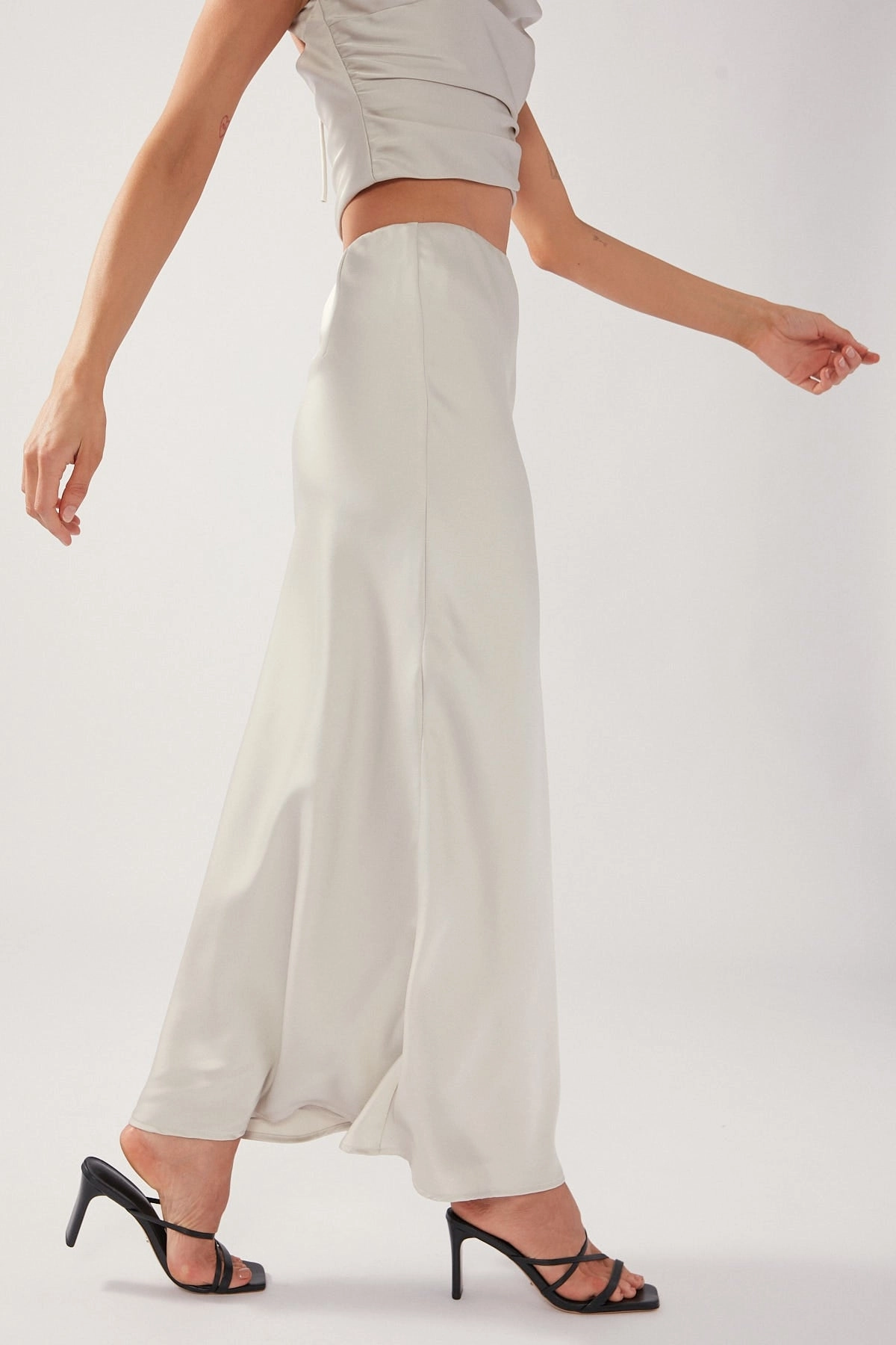Modern Details Perfect Stranger GLOSSY NIGHTS SATIN MIDI SKIRT Nude