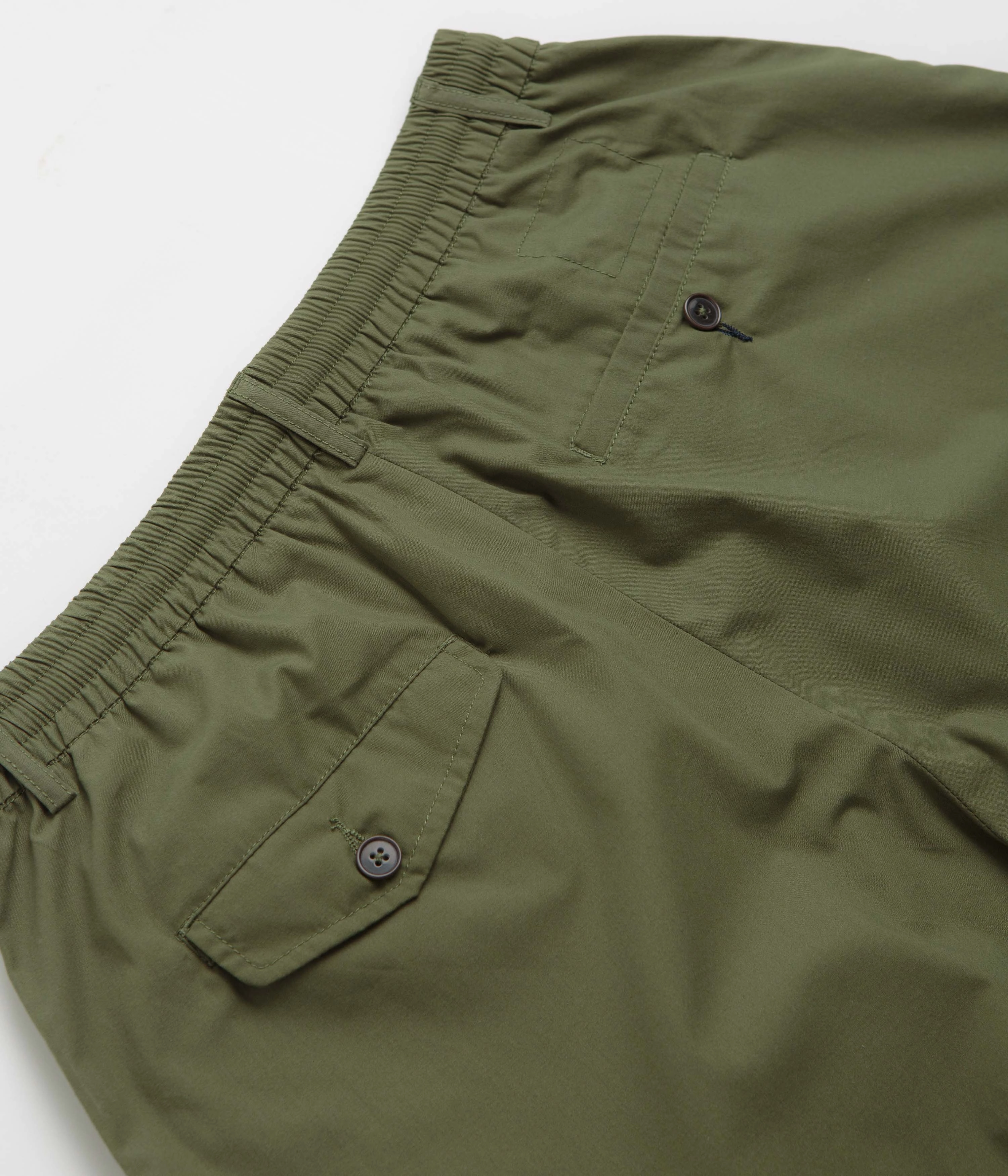 Slim Motion Fit Universal Works Pleated Track Shorts - Olive